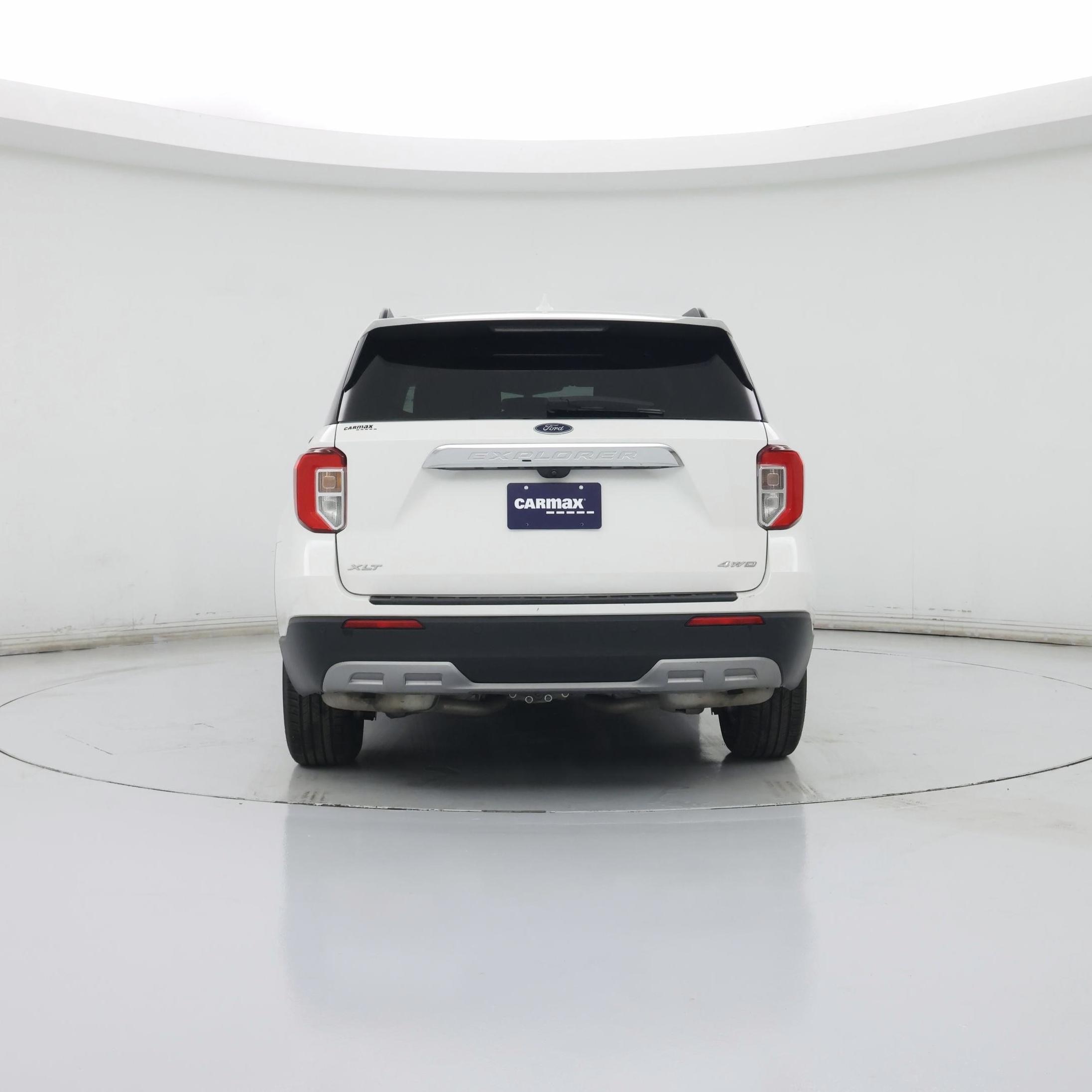 Thumbnail: 2022 Ford Explorer - 6