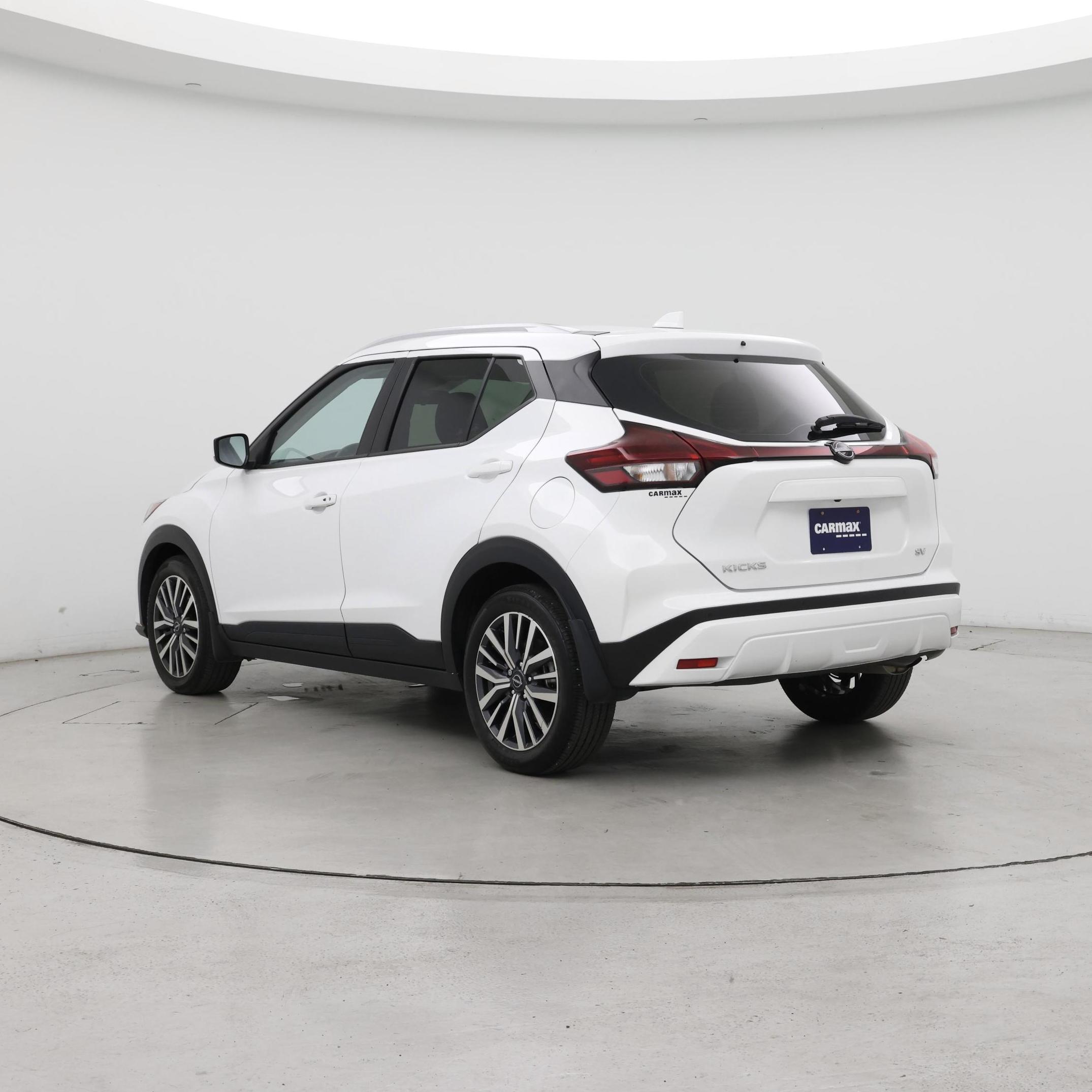 Thumbnail: 2024 Nissan Kicks - 2