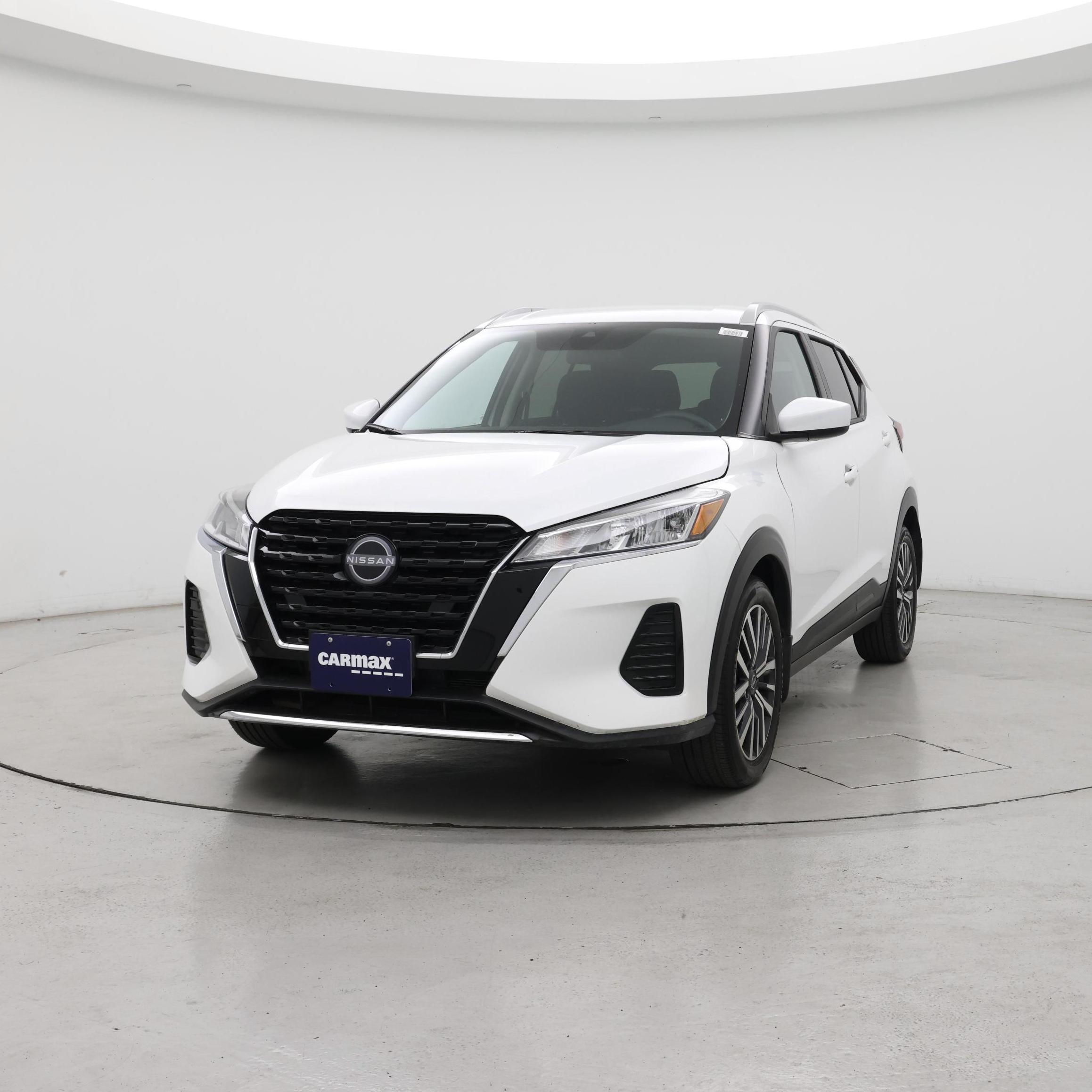 Thumbnail: 2024 Nissan Kicks - 4
