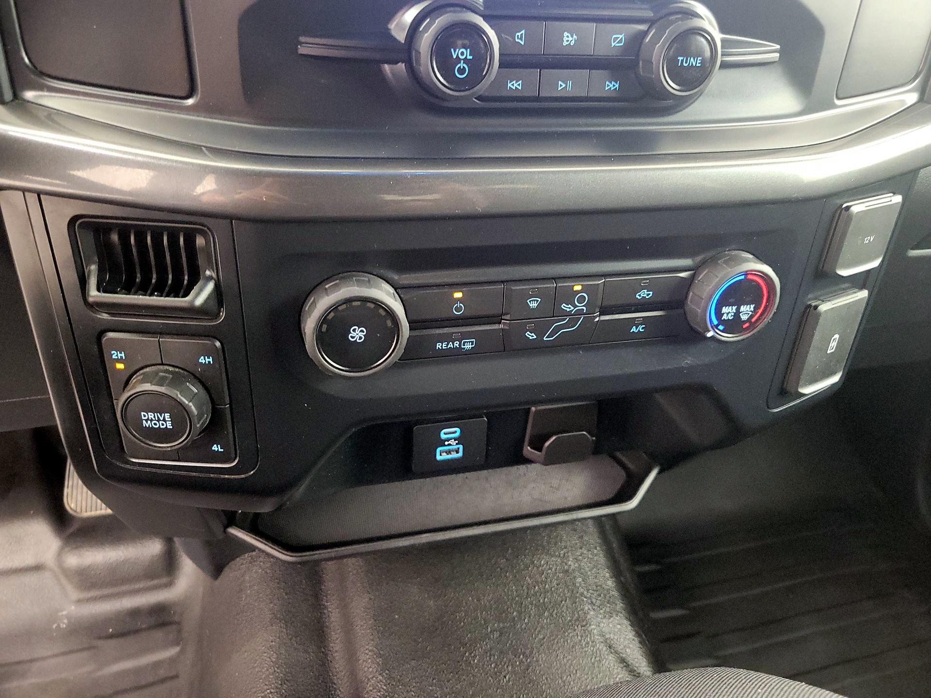 Thumbnail: 2023 Ford F-150 - 17