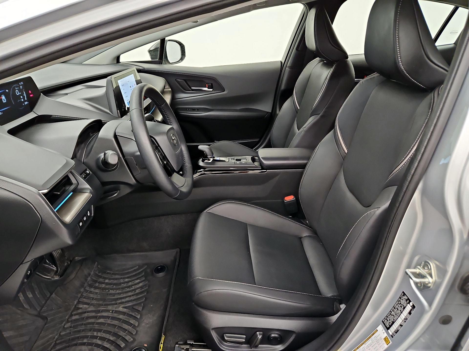 Thumbnail: 2024 Toyota Prius - 11