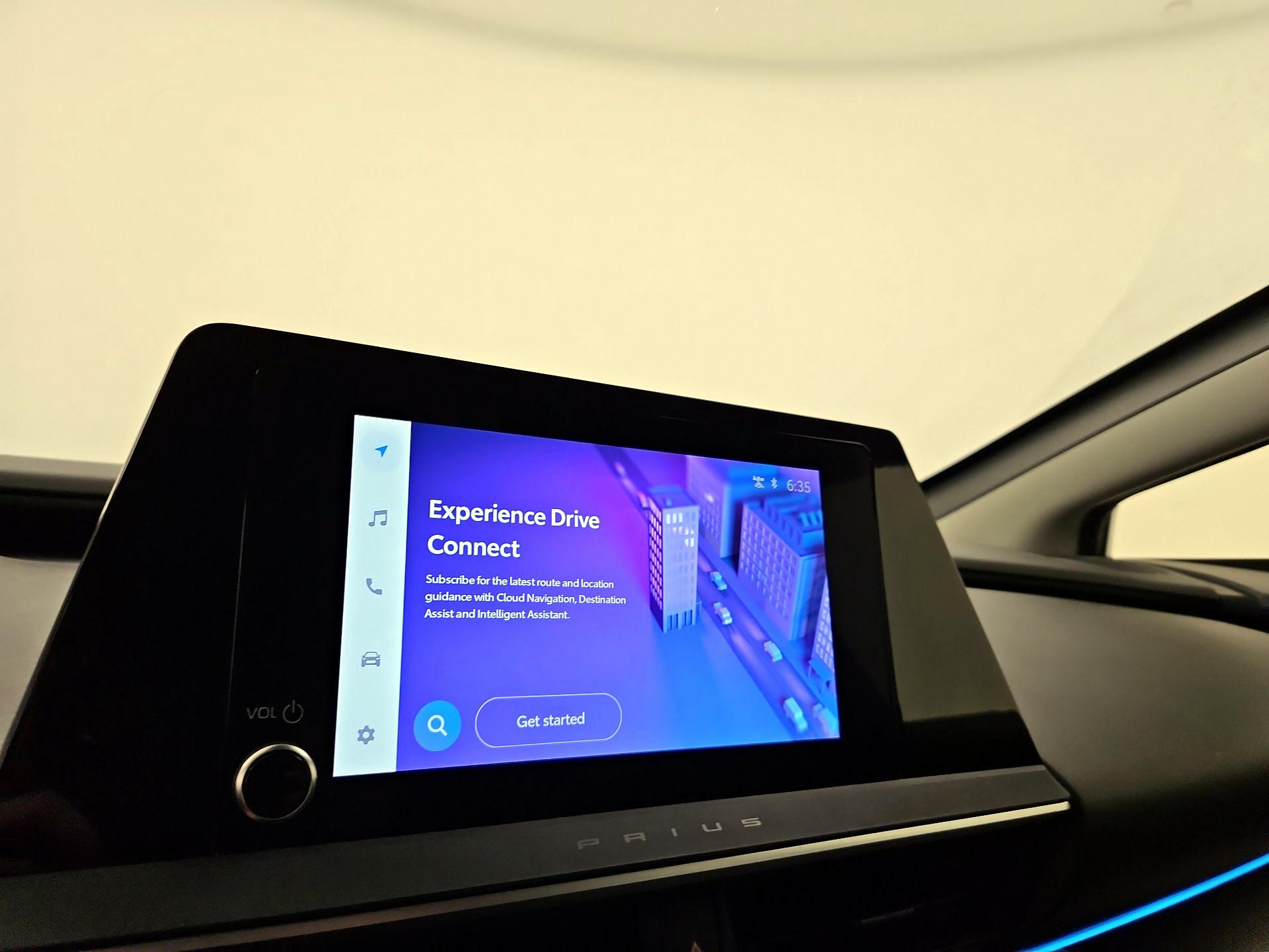 Thumbnail: 2024 Toyota Prius - 14