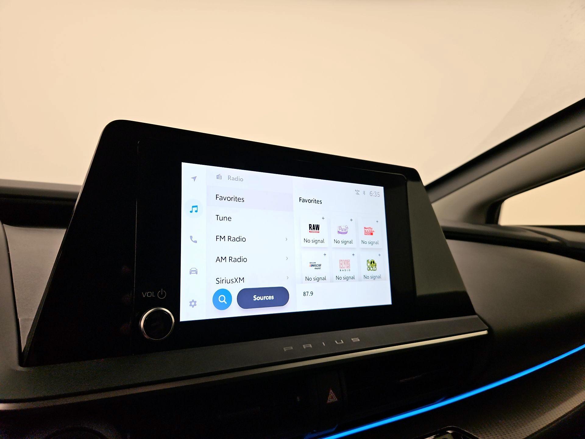 Thumbnail: 2024 Toyota Prius - 16