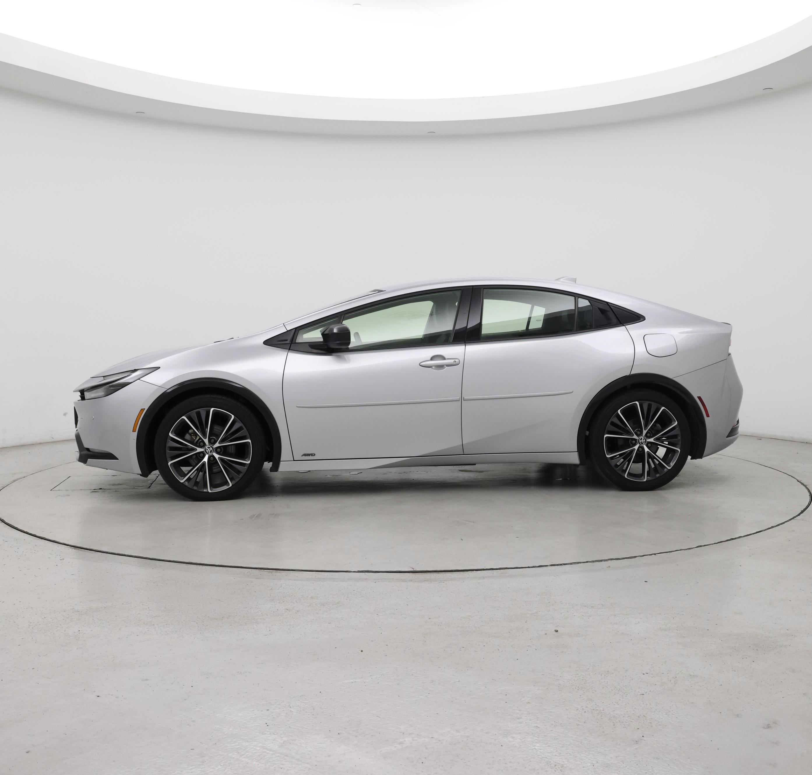 Thumbnail: 2024 Toyota Prius - 3