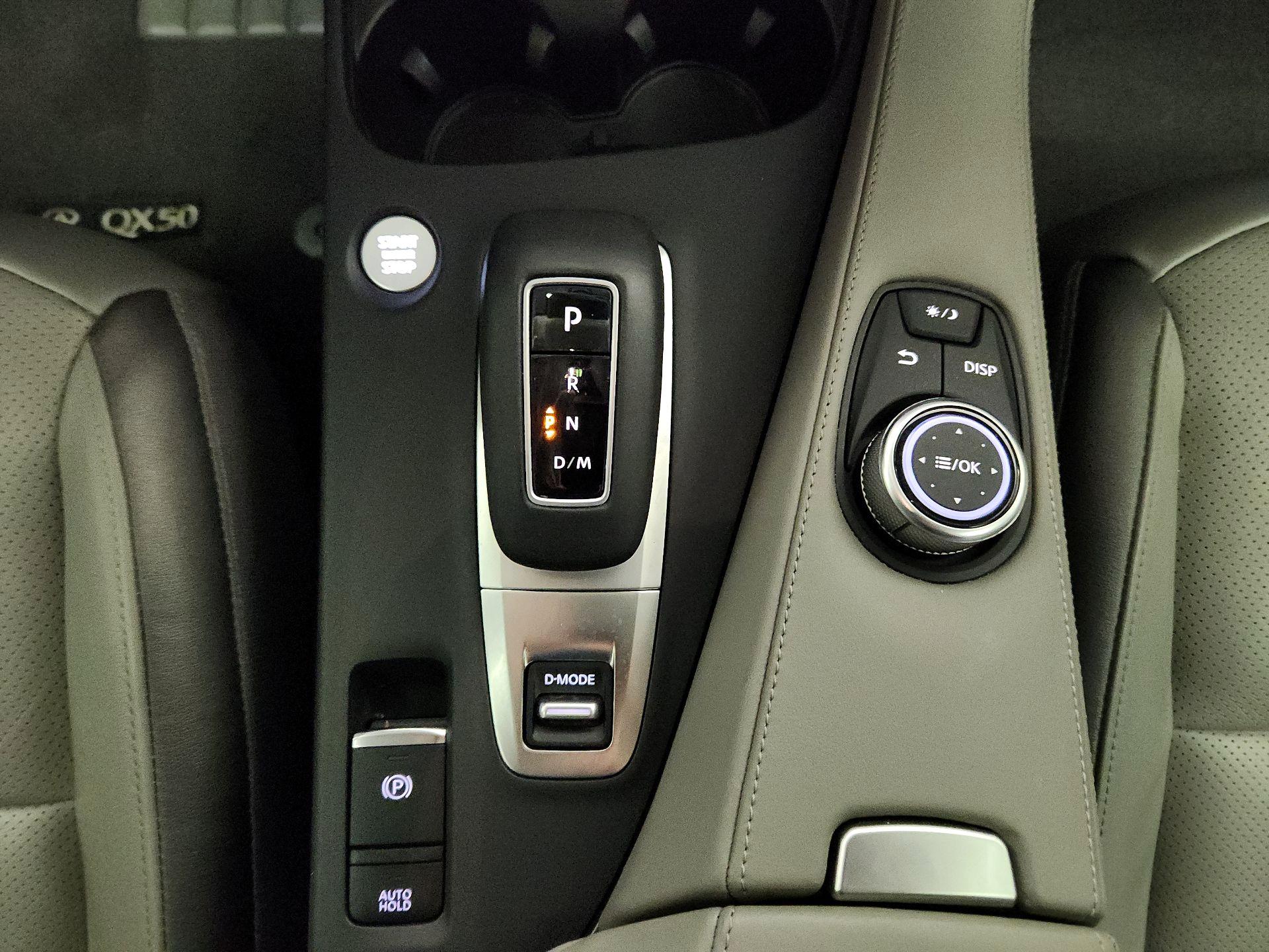 Thumbnail: 2023 INFINITI QX50 - 17