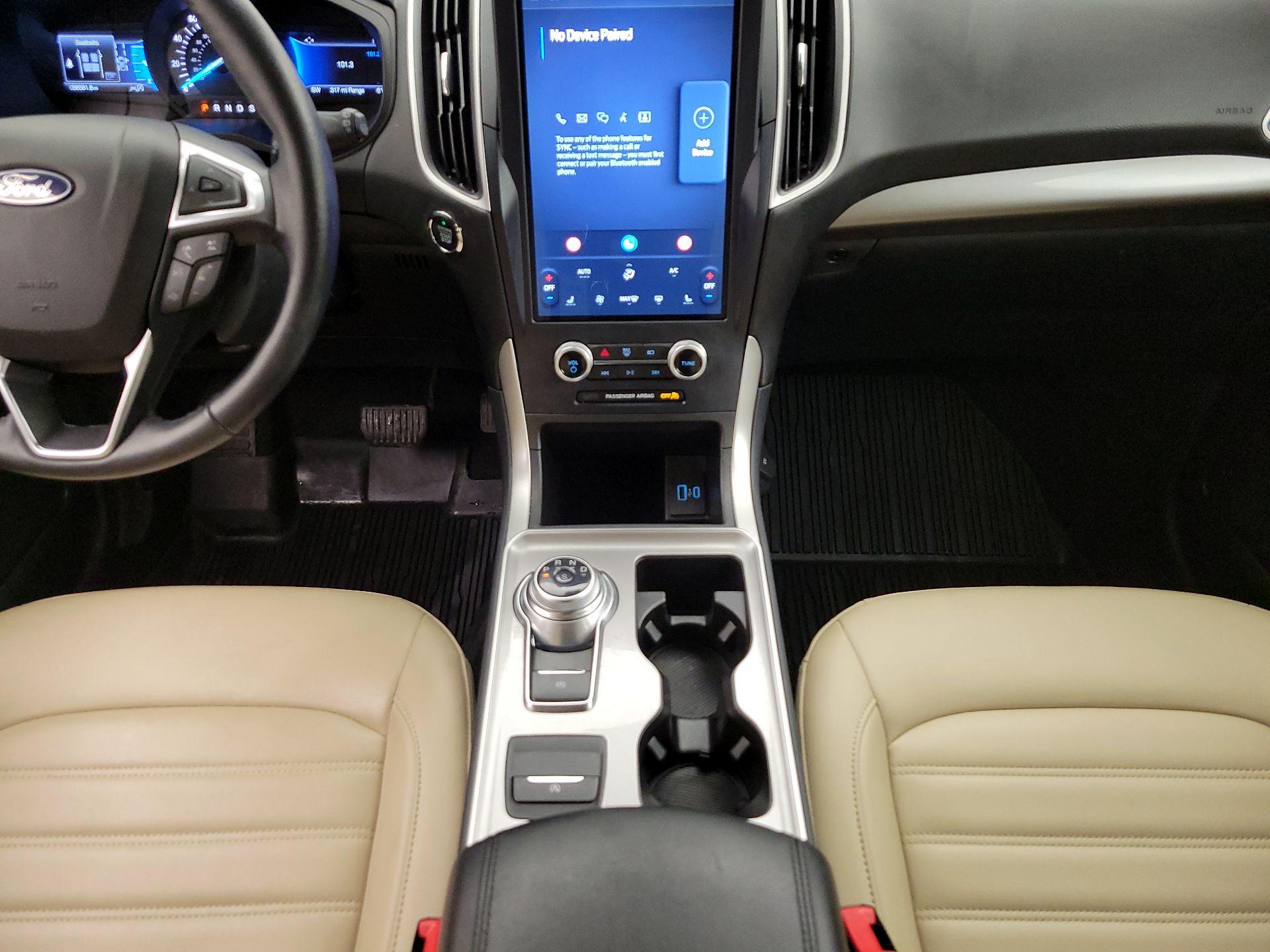 Thumbnail: 2023 Ford Edge - 17