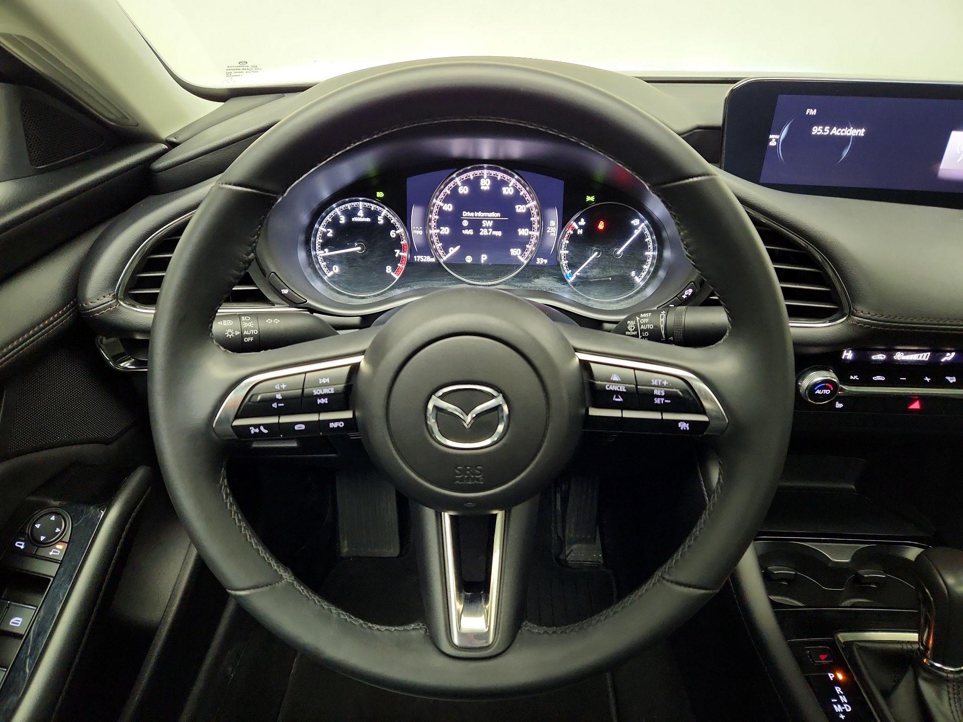 Thumbnail: 2025 Mazda Mazda3 - 10