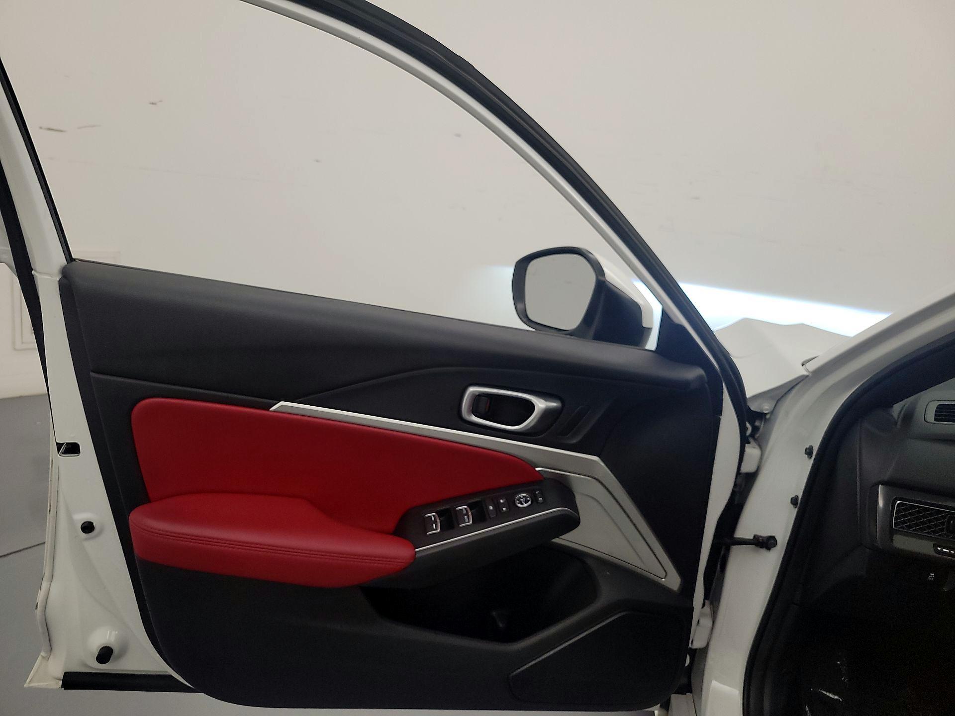 Thumbnail: 2024 Acura Integra - 12