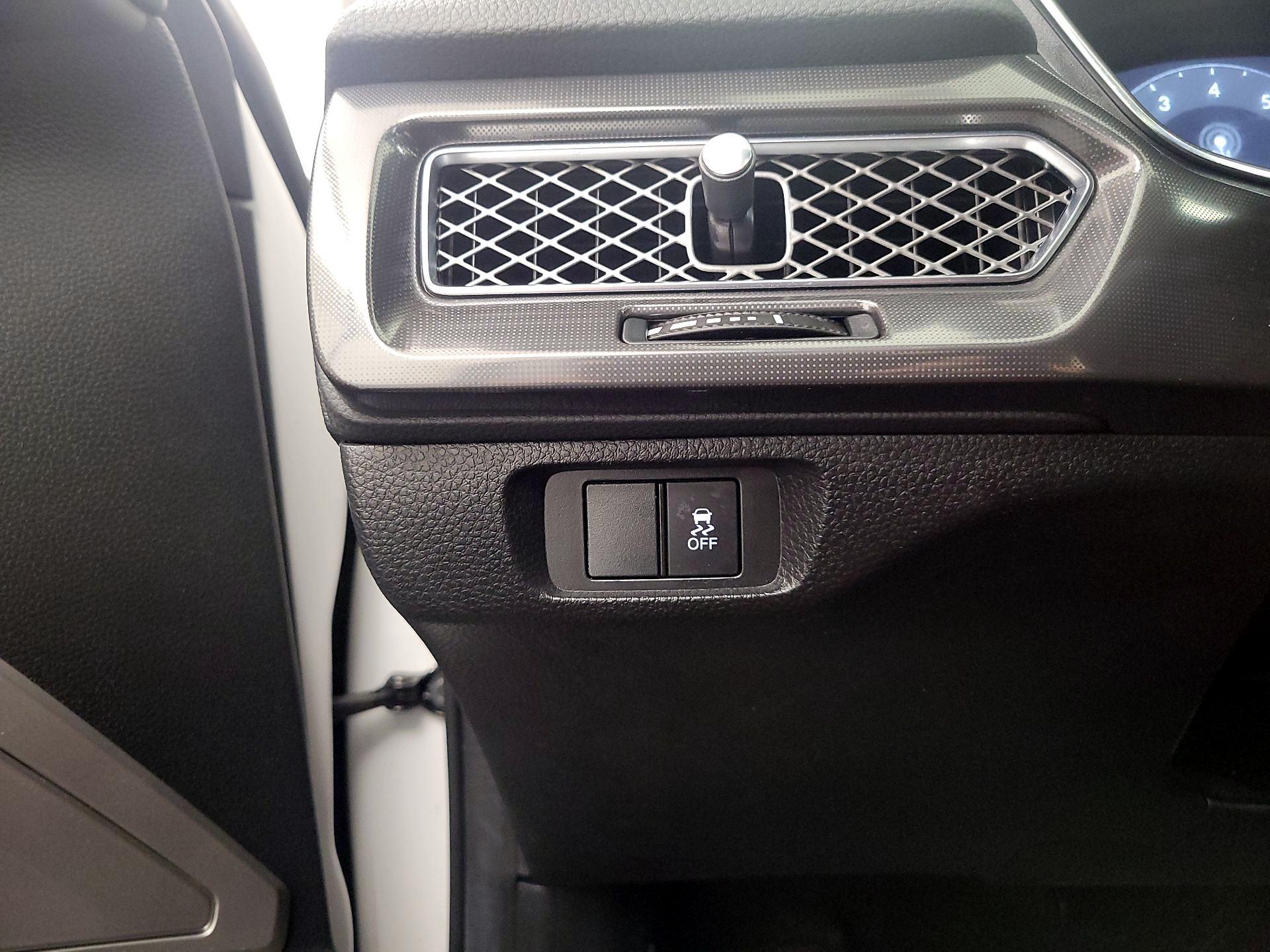 Thumbnail: 2024 Acura Integra - 13