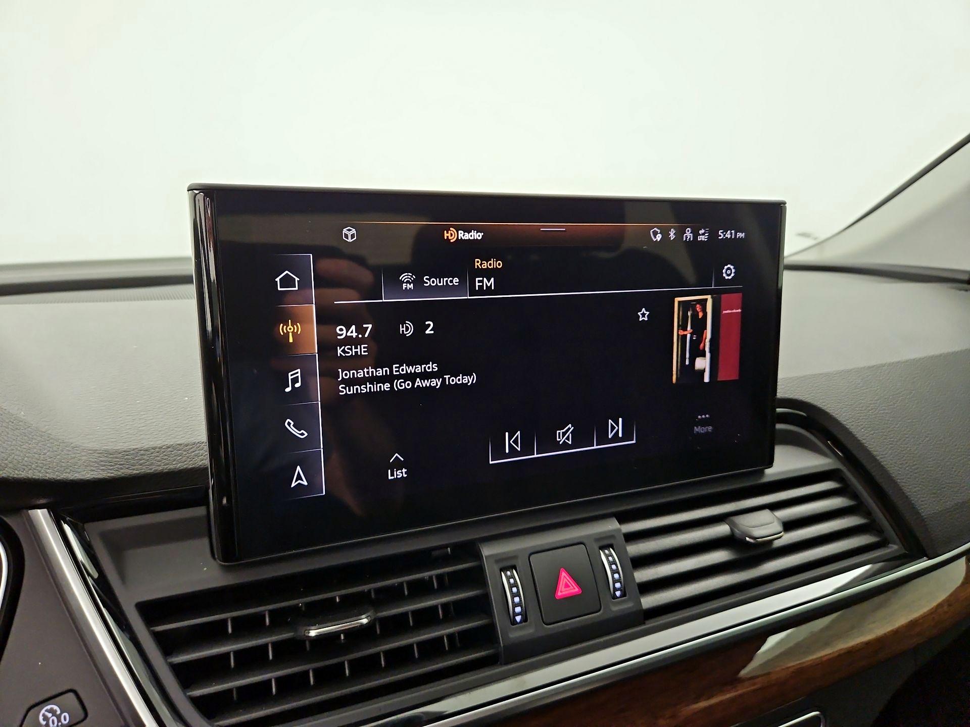 Thumbnail: 2024 Audi Q5 - 15