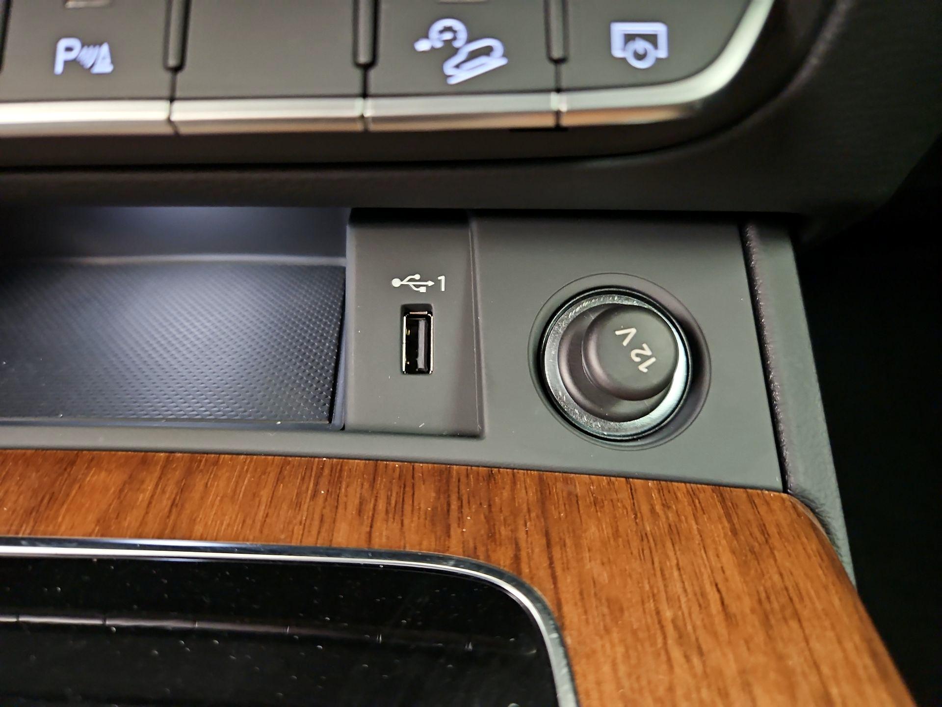 Thumbnail: 2024 Audi Q5 - 18