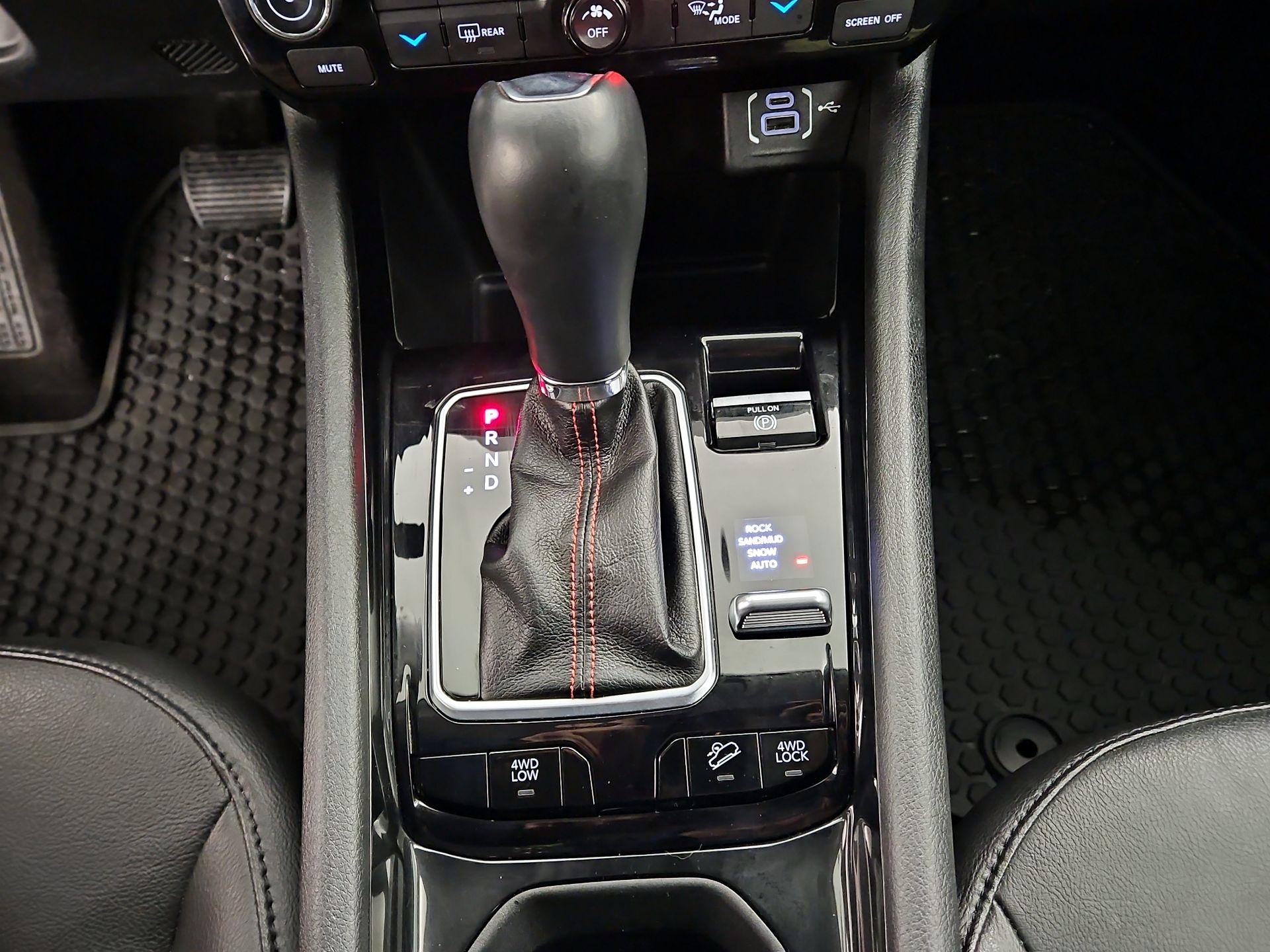 Thumbnail: 2022 Jeep Compass - 17