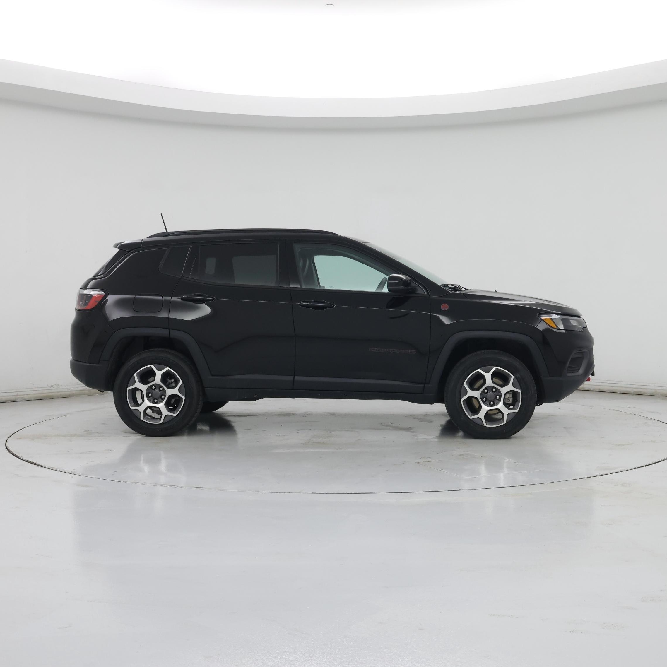 Thumbnail: 2022 Jeep Compass - 7