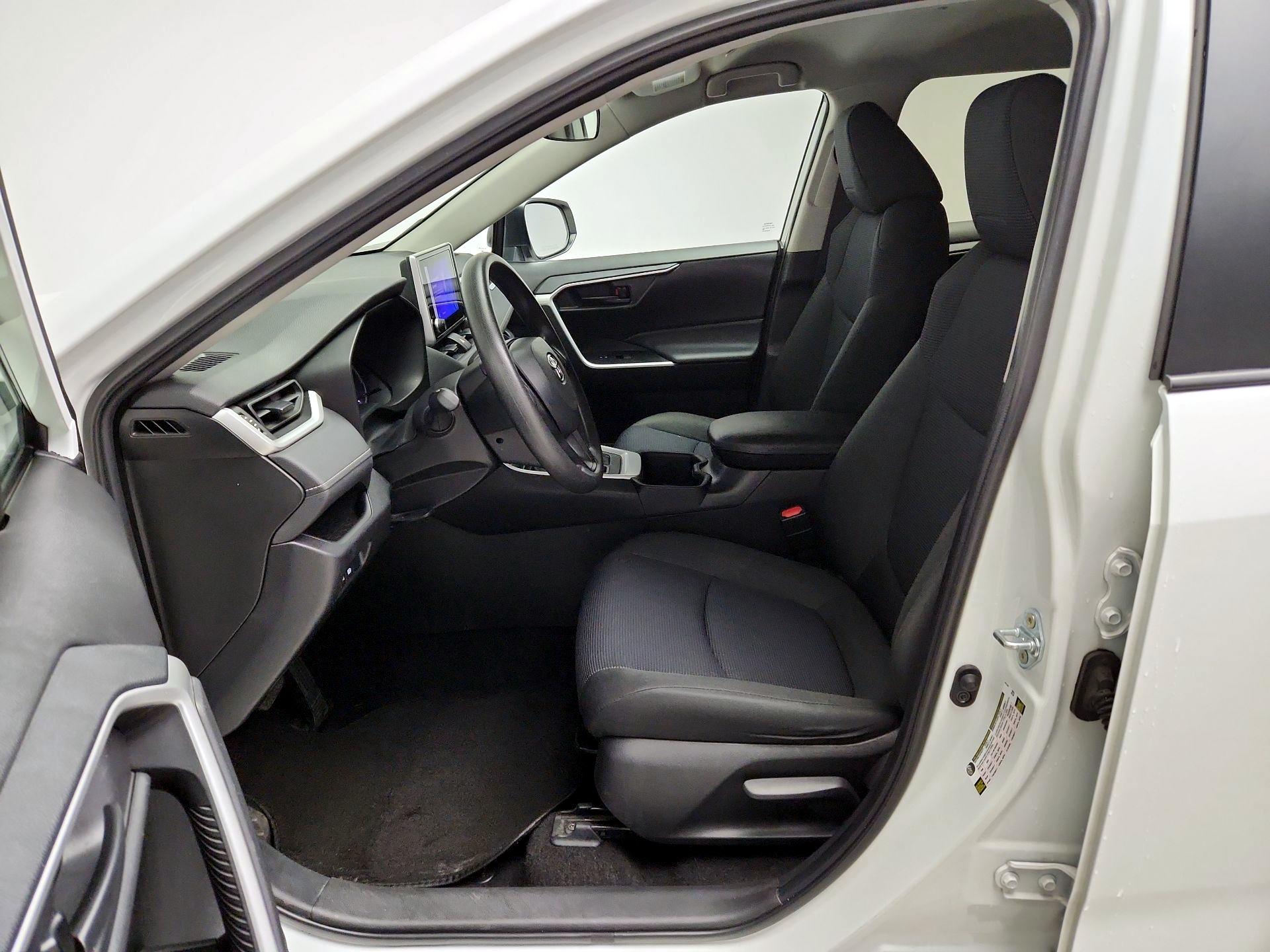 Thumbnail: 2024 Toyota RAV4 - 11