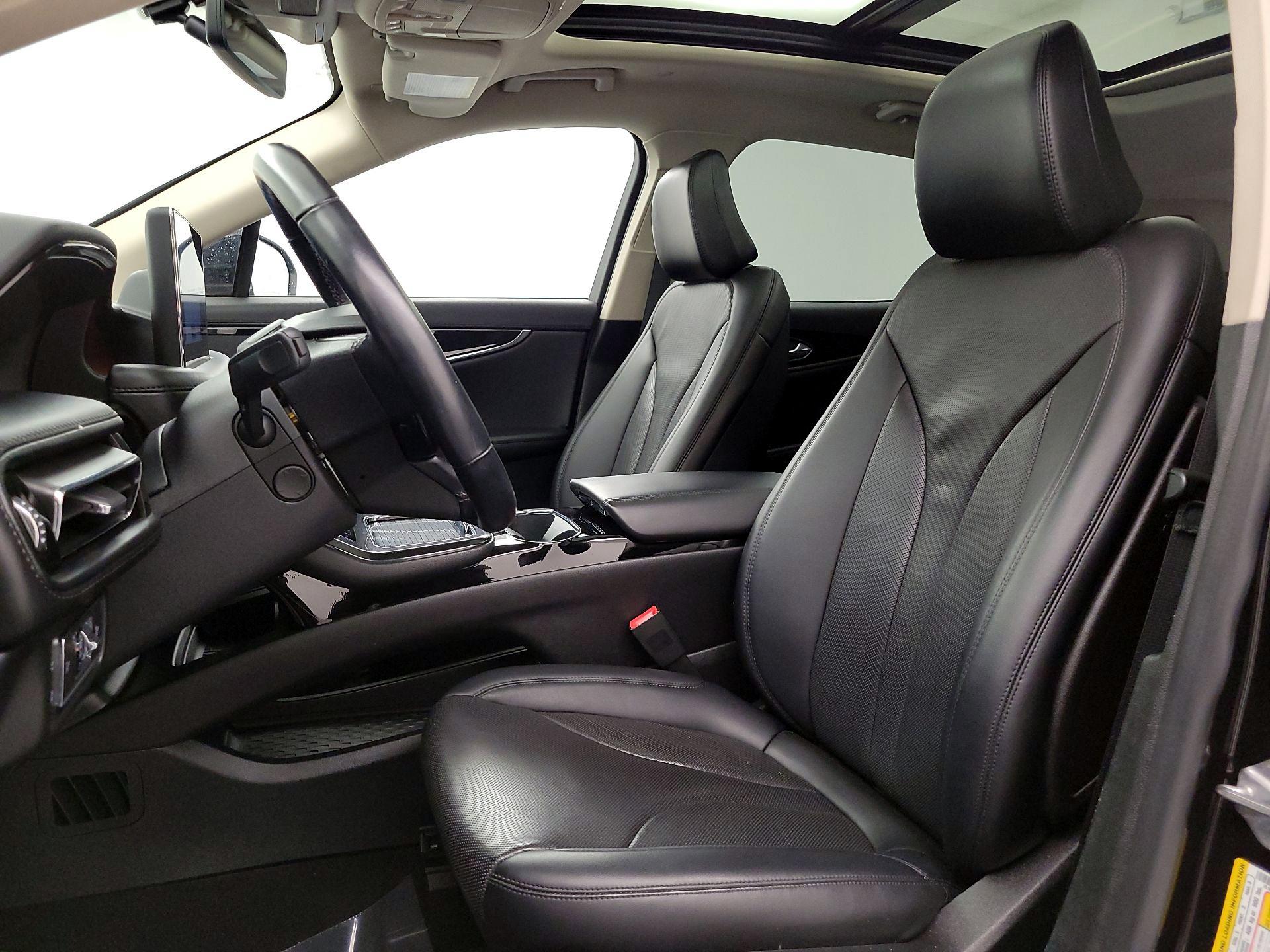 Thumbnail: 2022 Lincoln Nautilus - 11