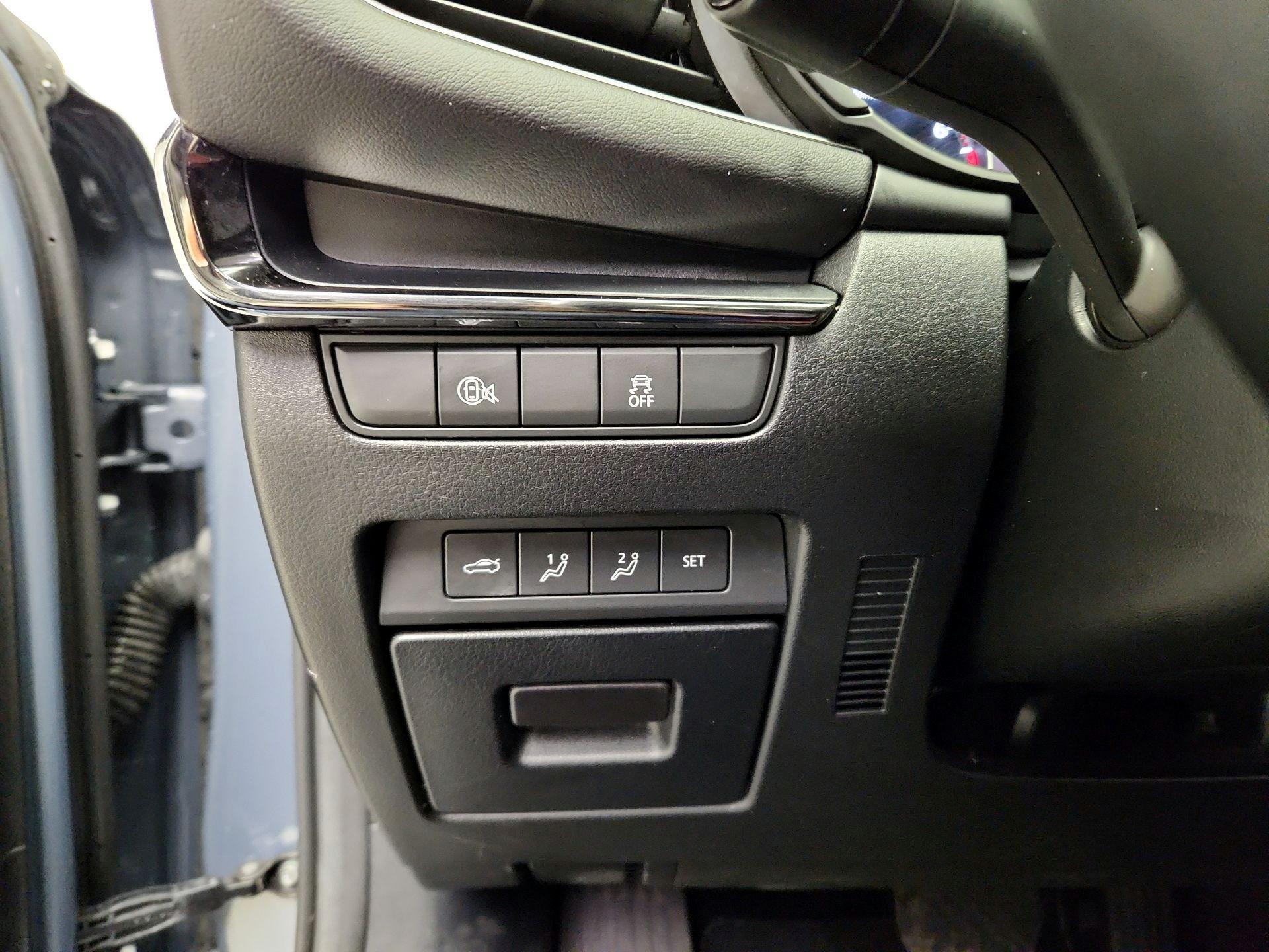 Thumbnail: 2025 Mazda Mazda3 - 13