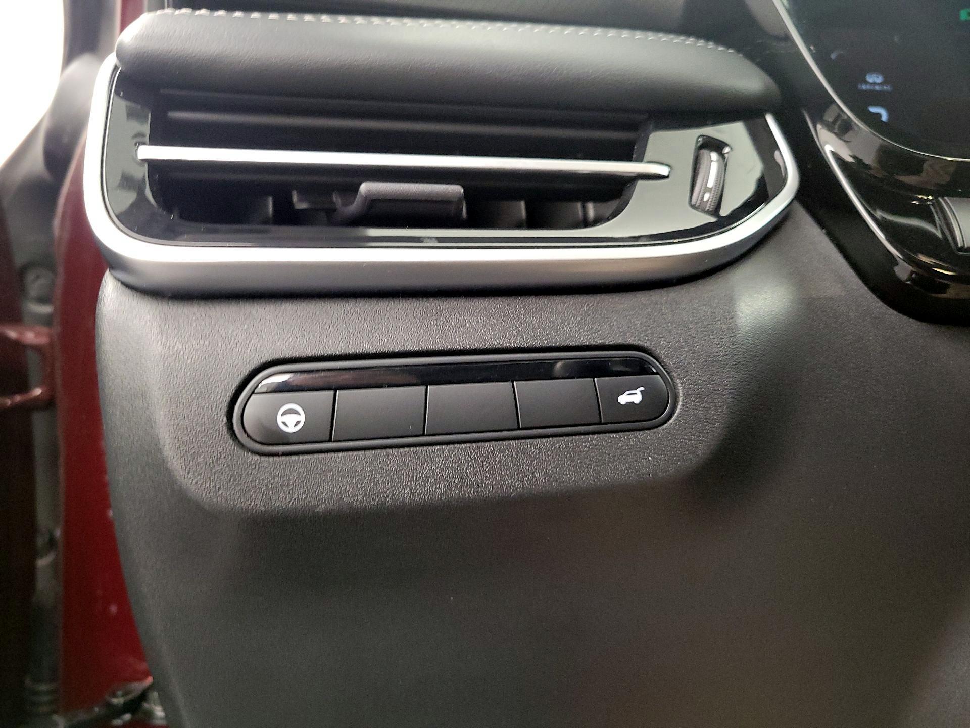 Thumbnail: 2023 INFINITI QX60 - 13