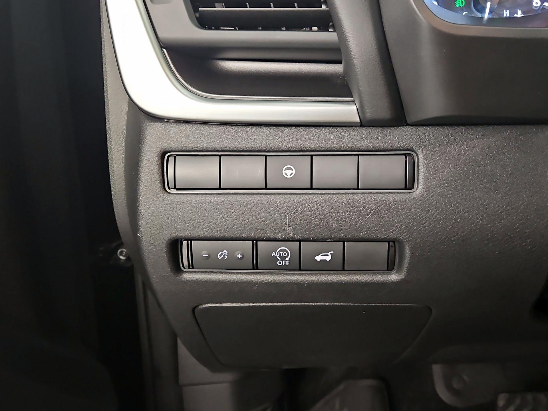 Thumbnail: 2023 Nissan Rogue - 13