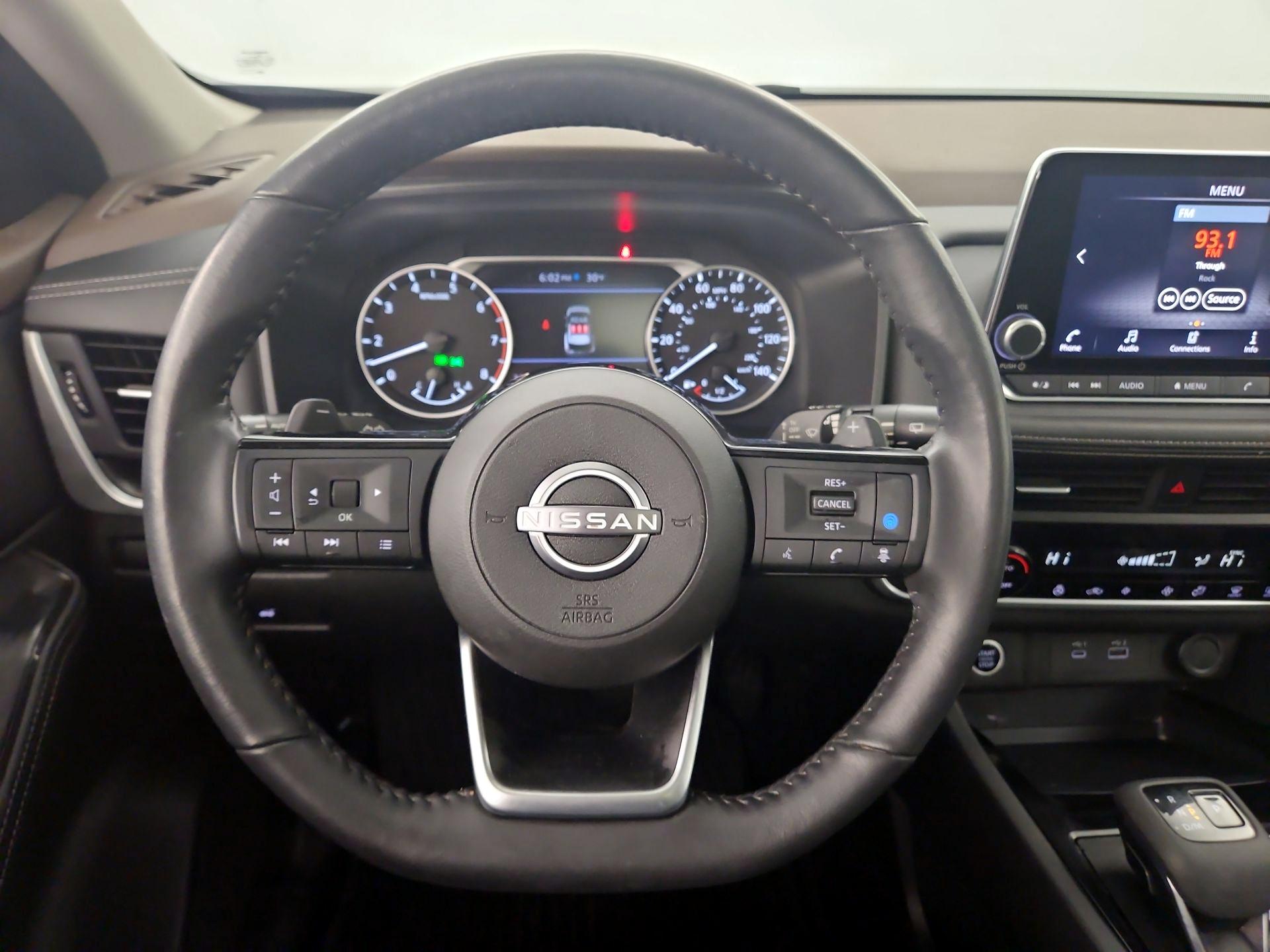 Thumbnail: 2023 Nissan Rogue - 10