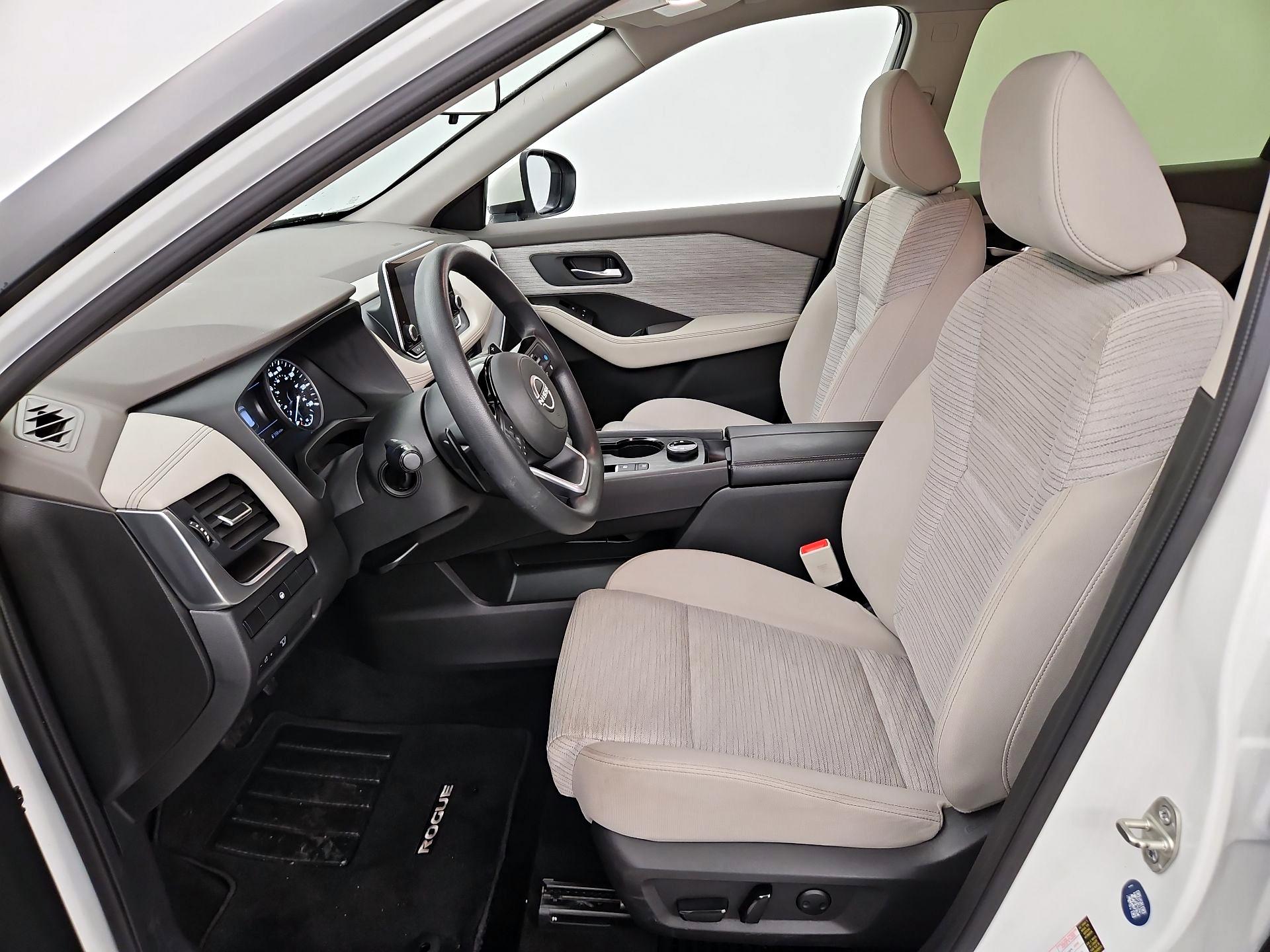 Thumbnail: 2023 Nissan Rogue - 11