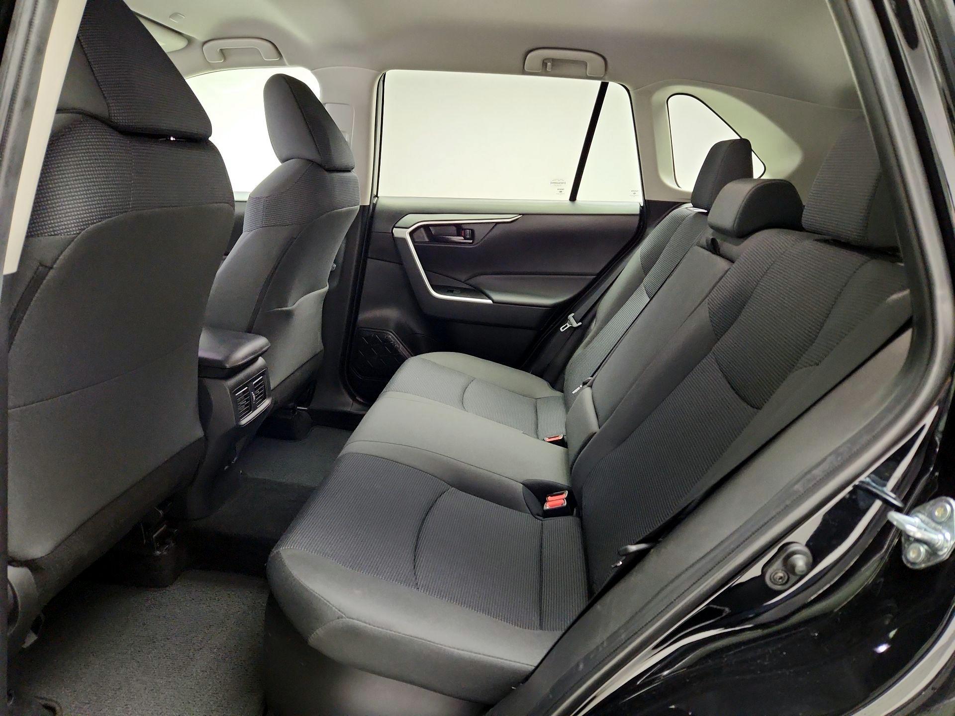 Thumbnail: 2024 Toyota RAV4 - 19