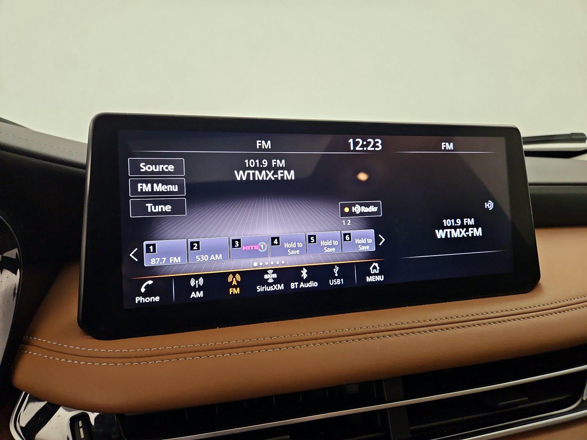 Thumbnail: 2023 INFINITI QX60 - 16