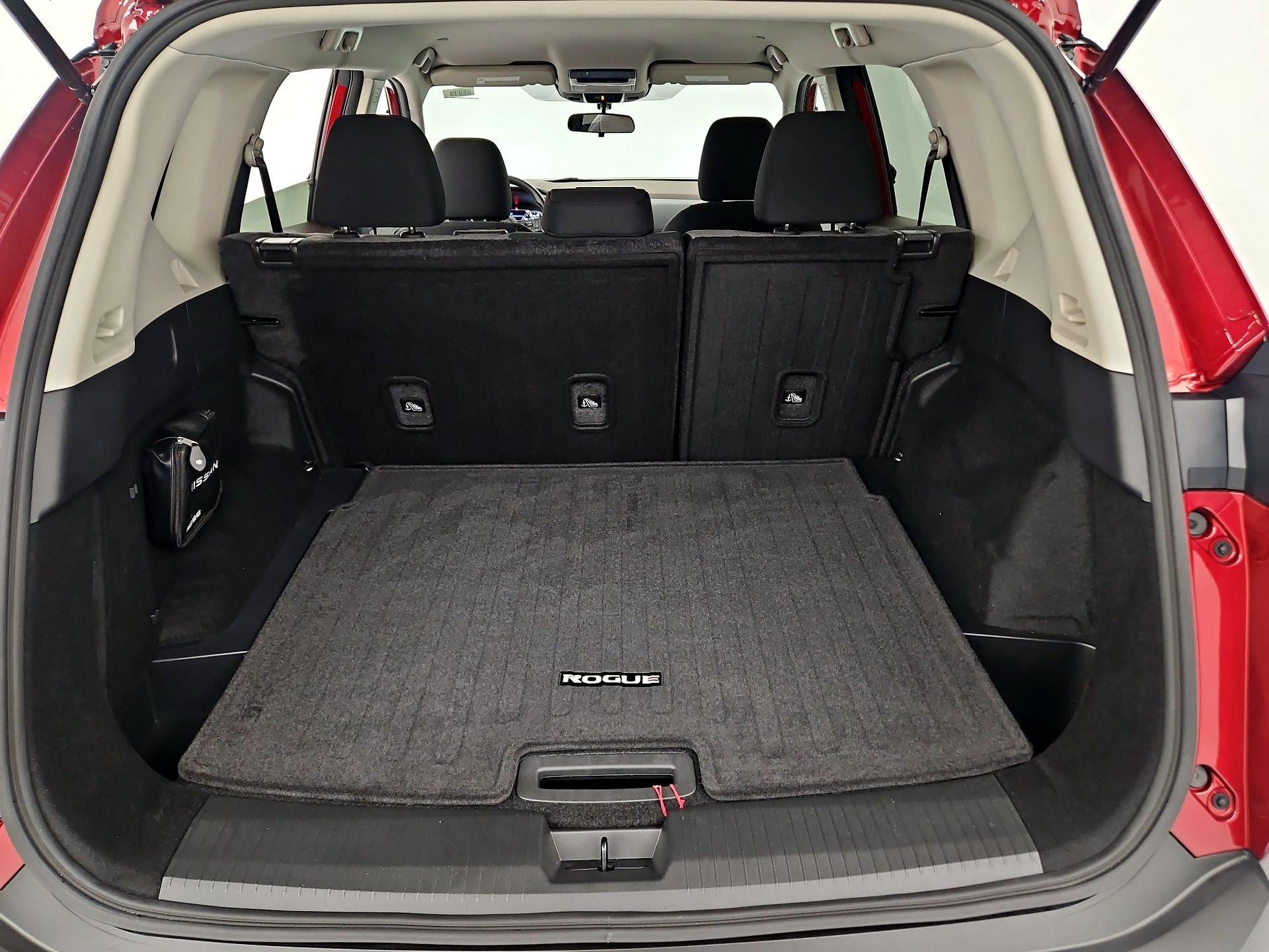 Thumbnail: 2023 Nissan Rogue - 20