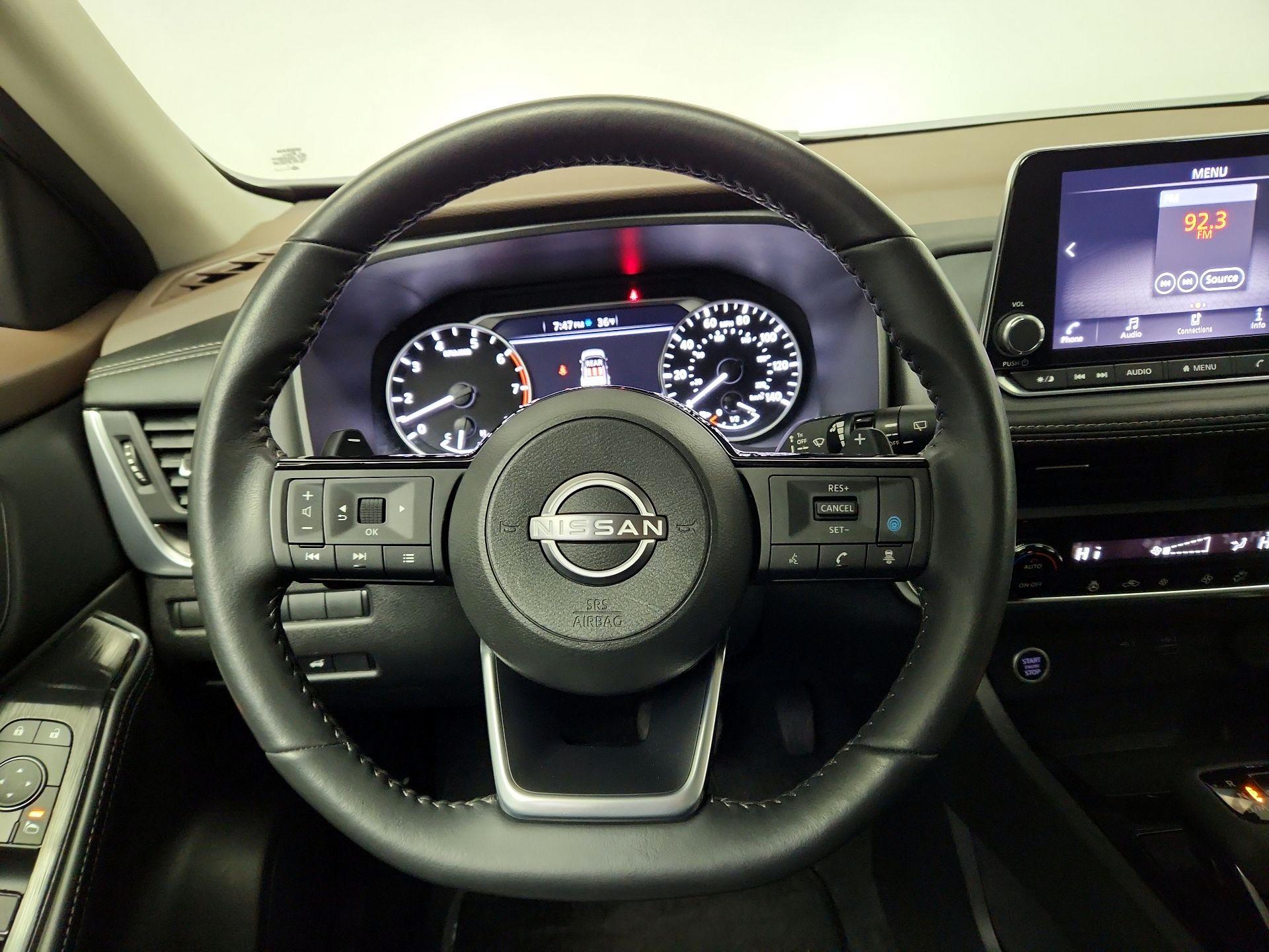 Thumbnail: 2023 Nissan Rogue - 10