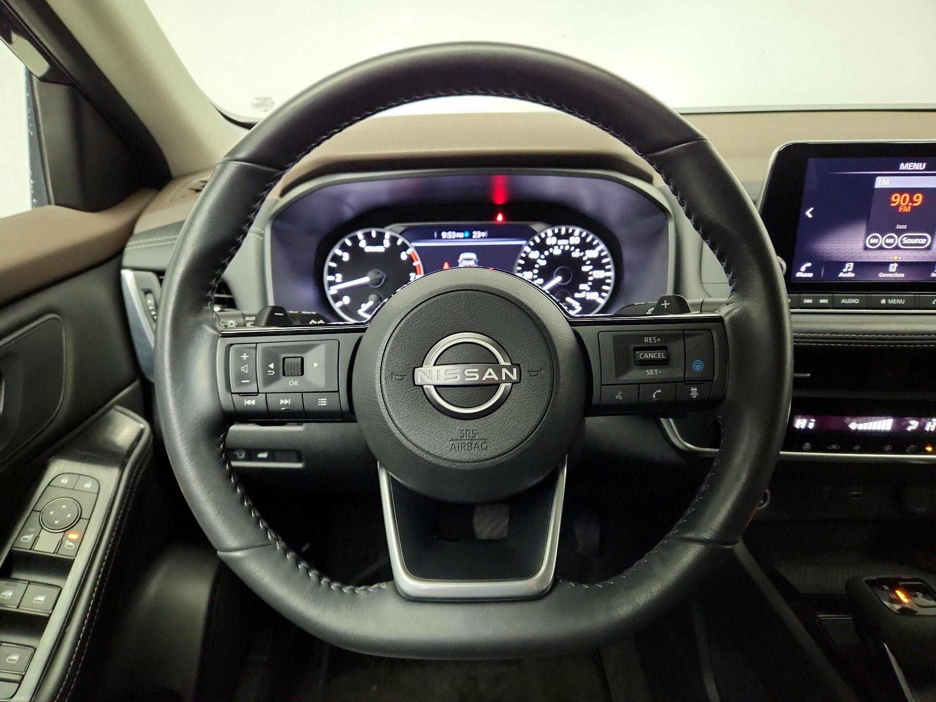 Thumbnail: 2023 Nissan Rogue - 10