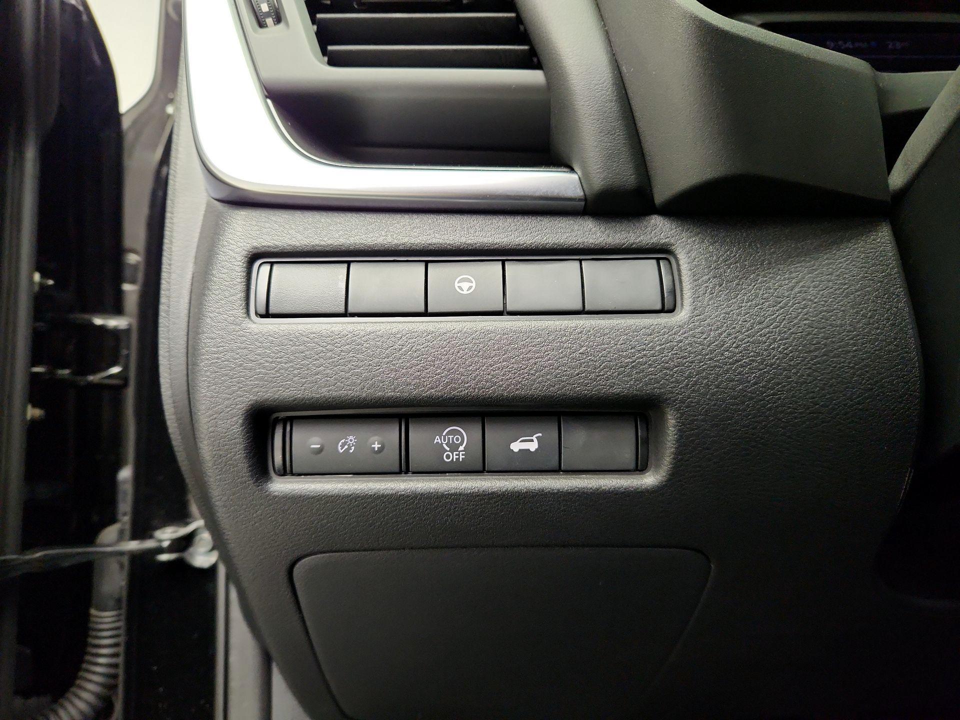 Thumbnail: 2023 Nissan Rogue - 13