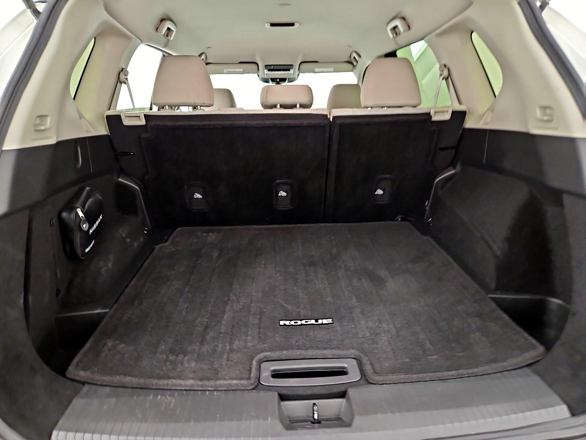 Thumbnail: 2023 Nissan Rogue - 20