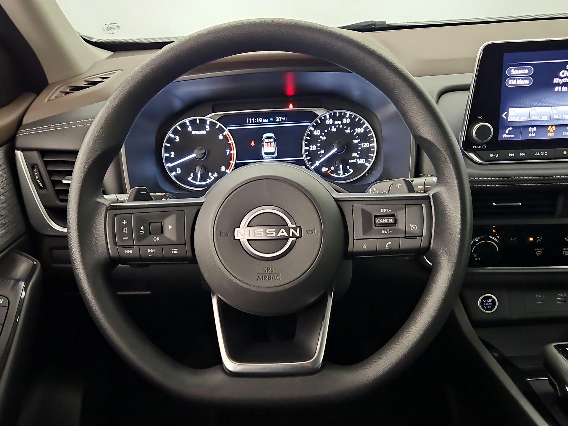 Thumbnail: 2023 Nissan Rogue - 10