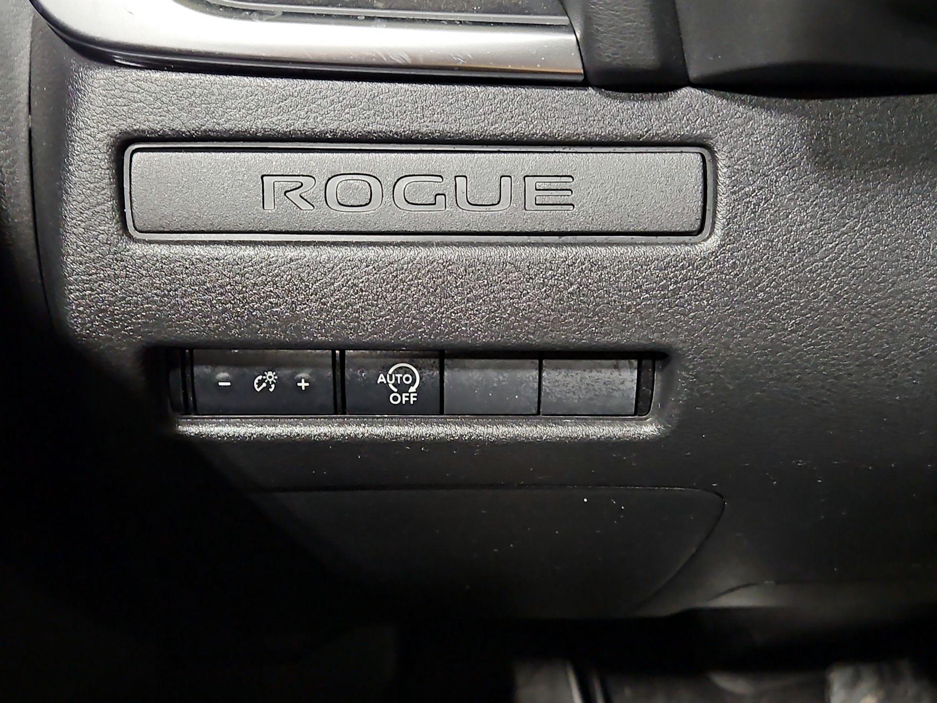 Thumbnail: 2023 Nissan Rogue - 13