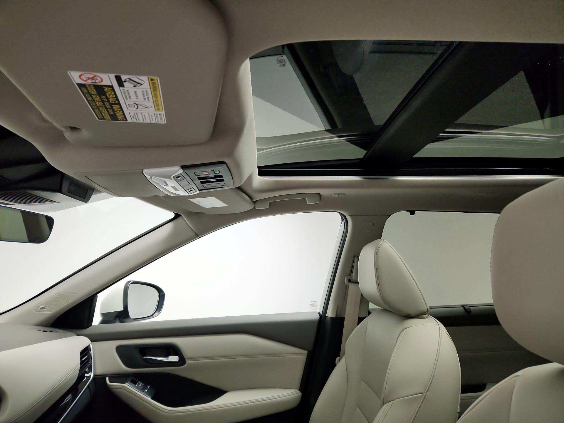 Thumbnail: 2023 Nissan Rogue - 20