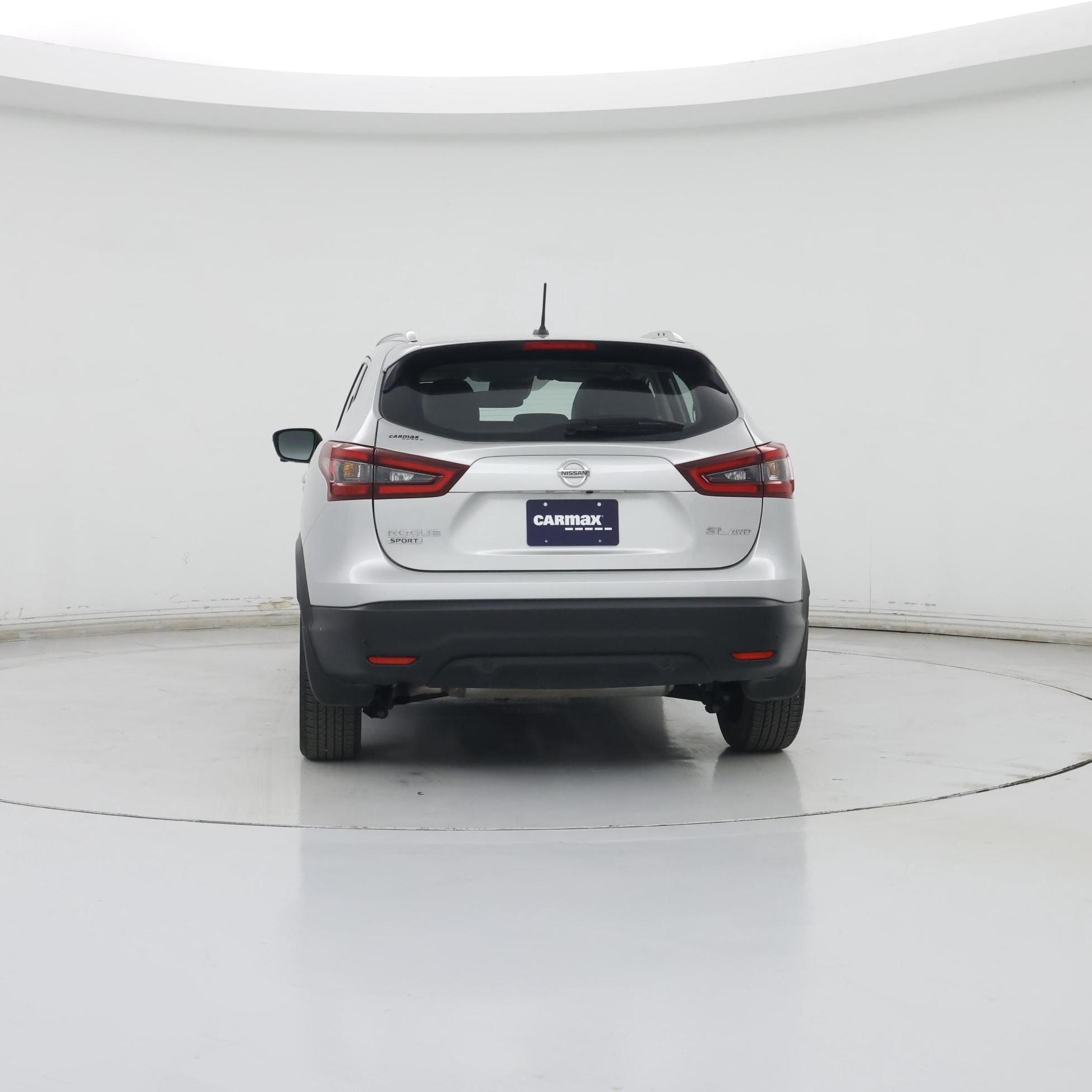 Thumbnail: 2022 Nissan Rogue Sport - 6