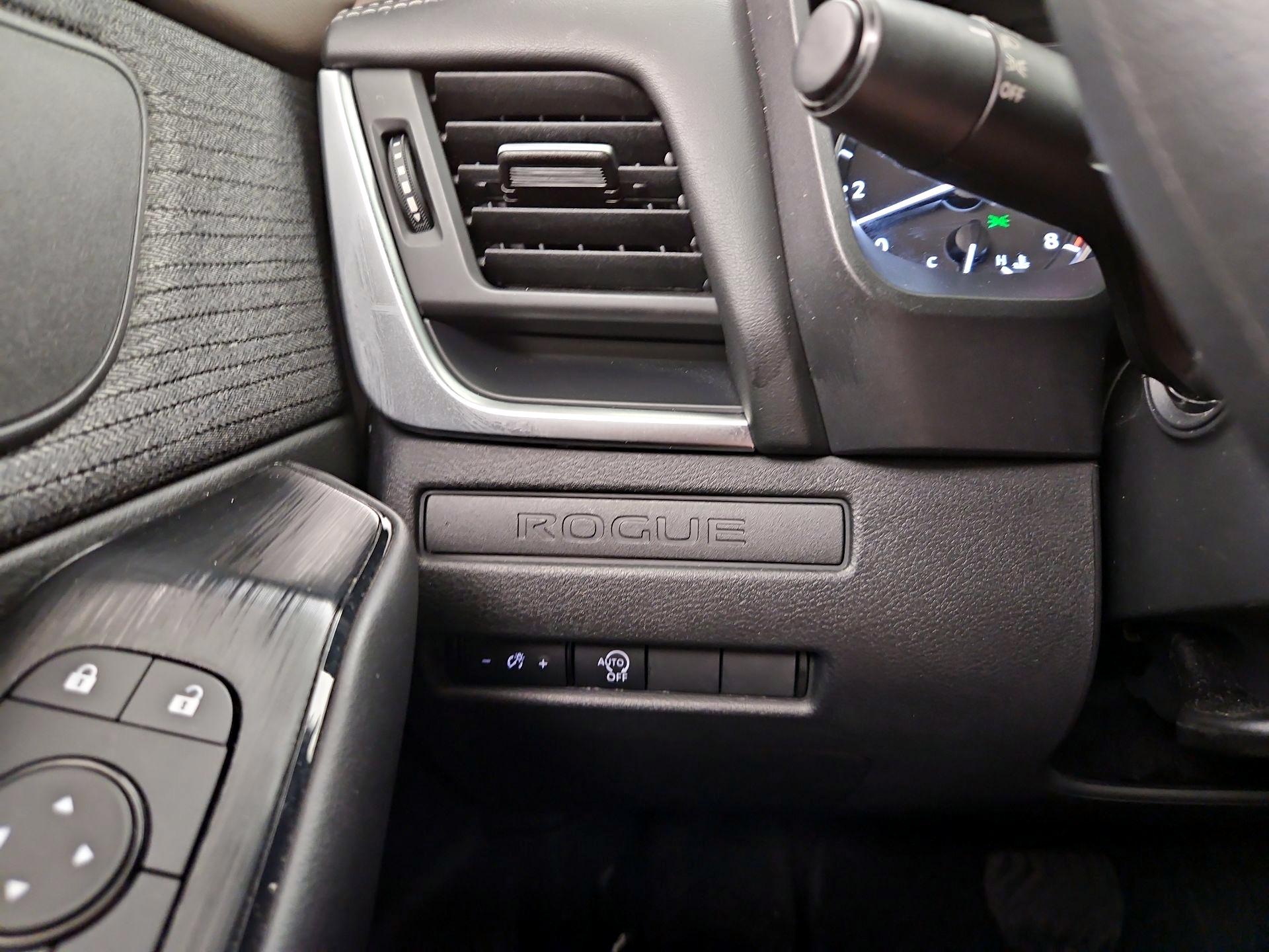 Thumbnail: 2023 Nissan Rogue - 13