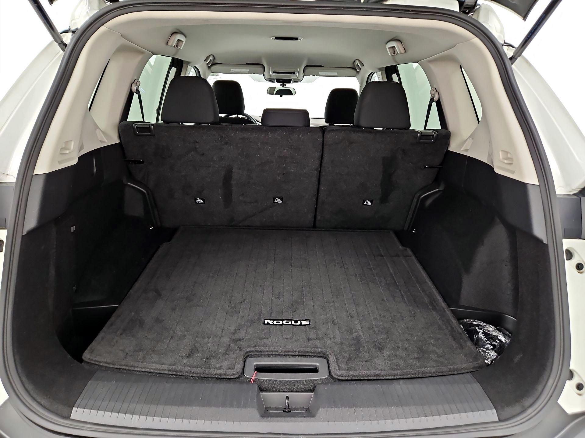 Thumbnail: 2023 Nissan Rogue - 20