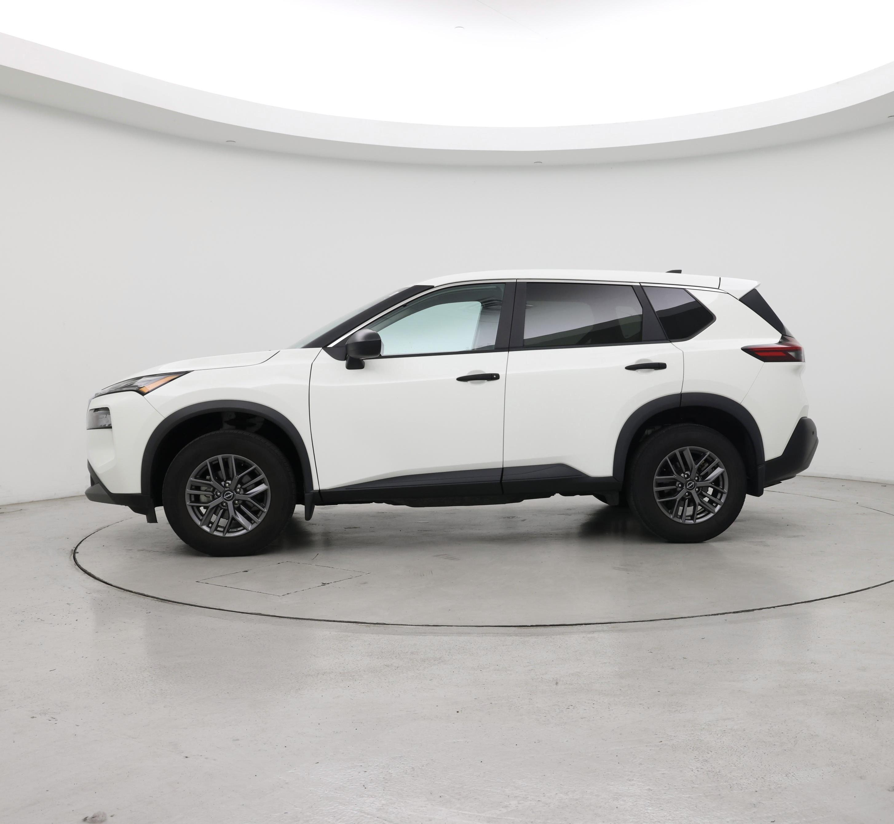 Thumbnail: 2023 Nissan Rogue - 3