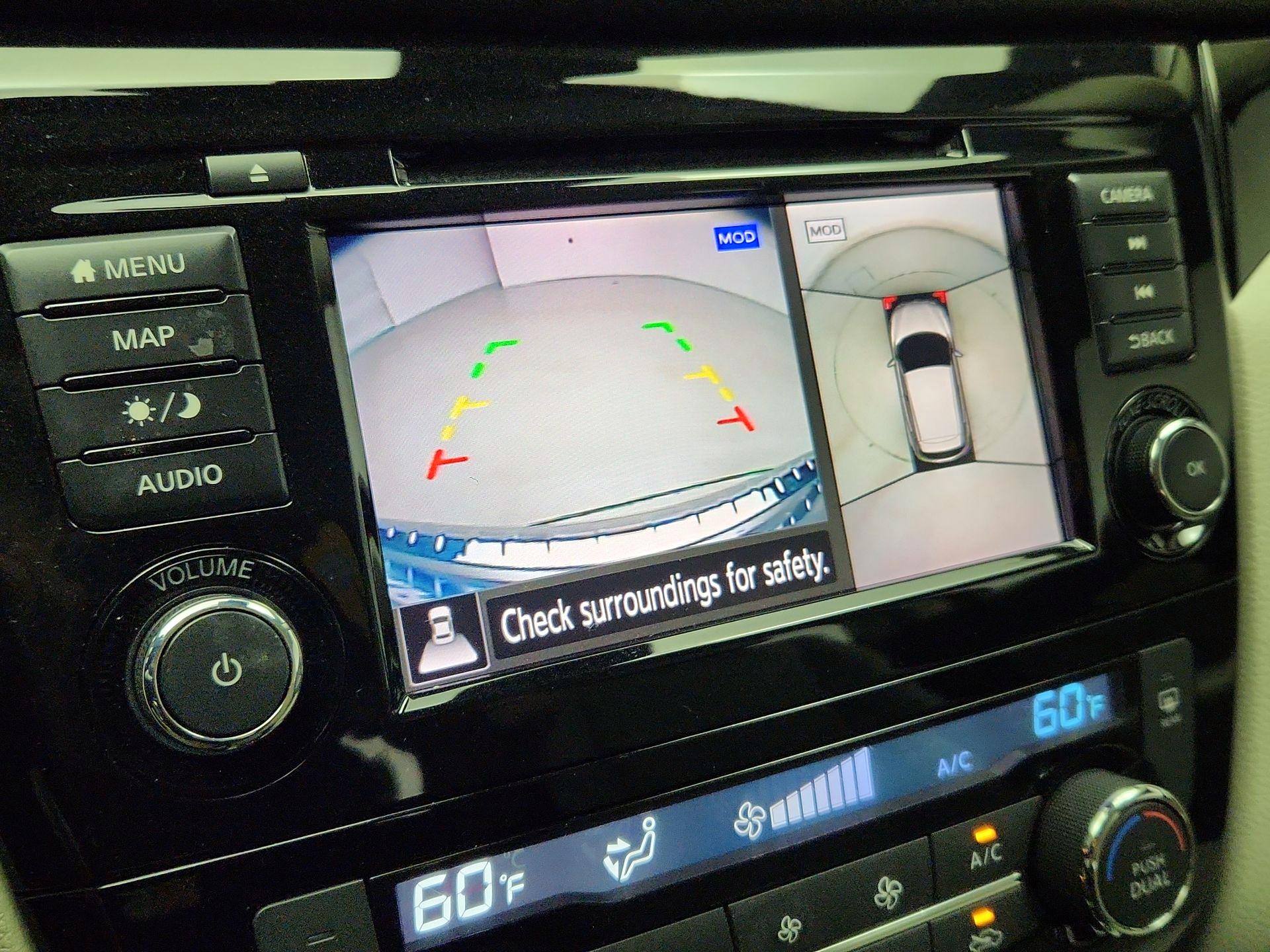 Thumbnail: 2022 Nissan Rogue Sport - 15