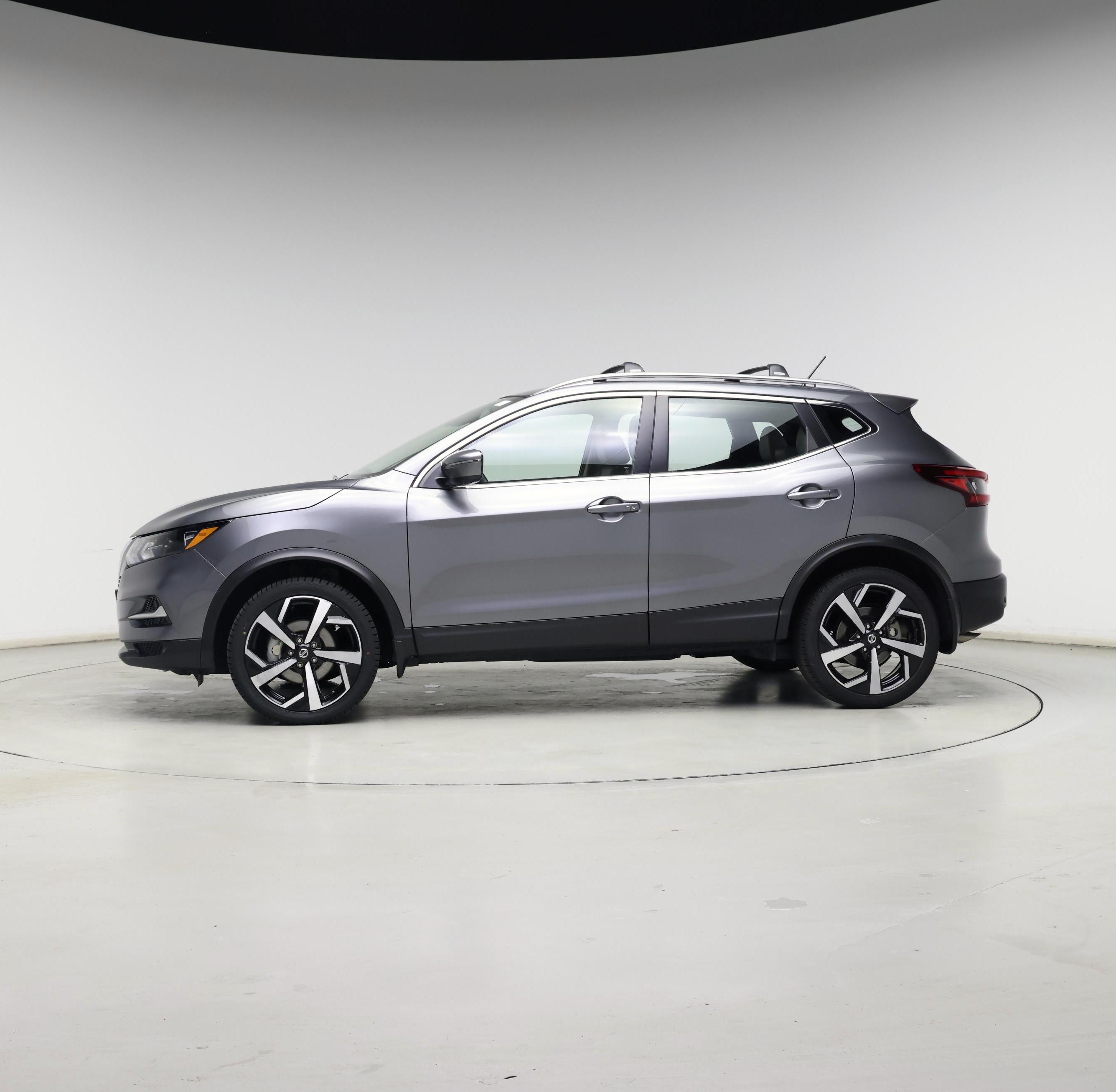 Thumbnail: 2022 Nissan Rogue Sport - 3