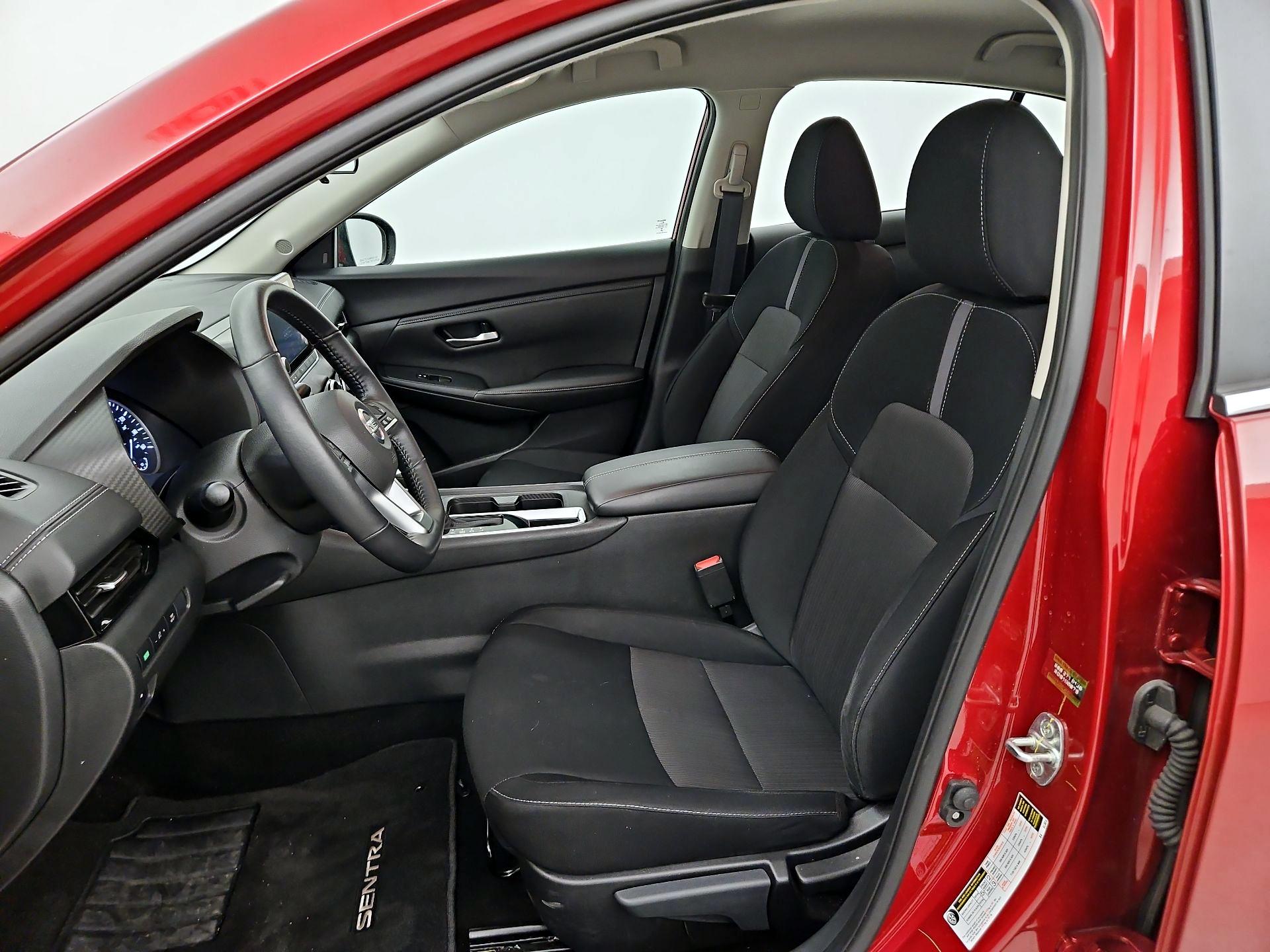 Thumbnail: 2023 Nissan Sentra - 11