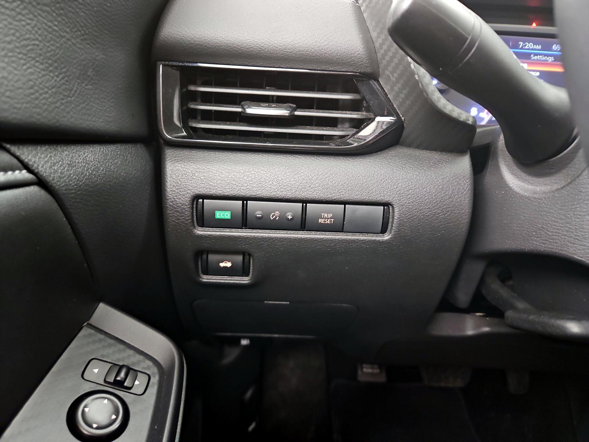 Thumbnail: 2023 Nissan Sentra - 13