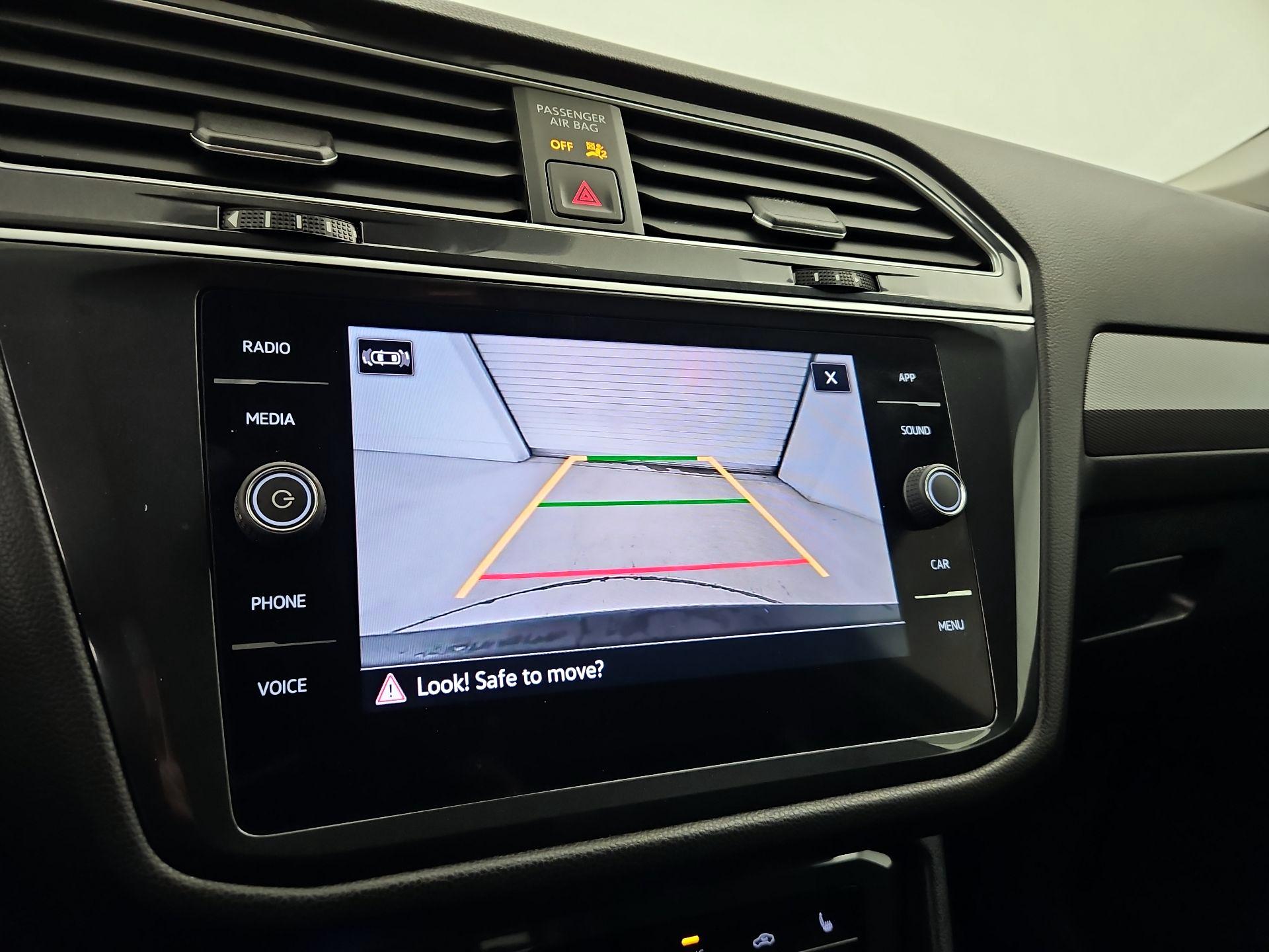 Thumbnail: 2024 Volkswagen Tiguan - 14