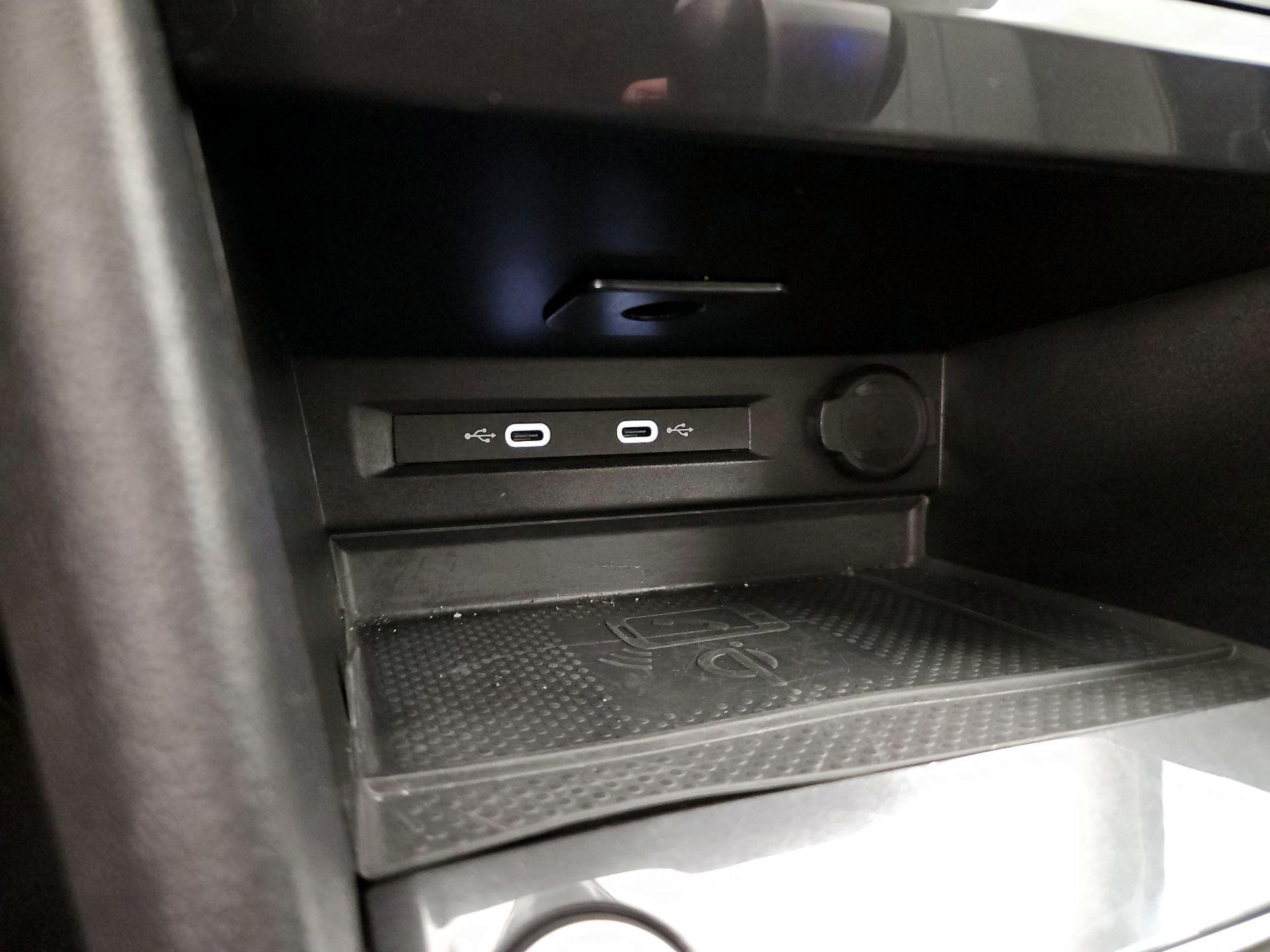 Thumbnail: 2024 Volkswagen Tiguan - 18