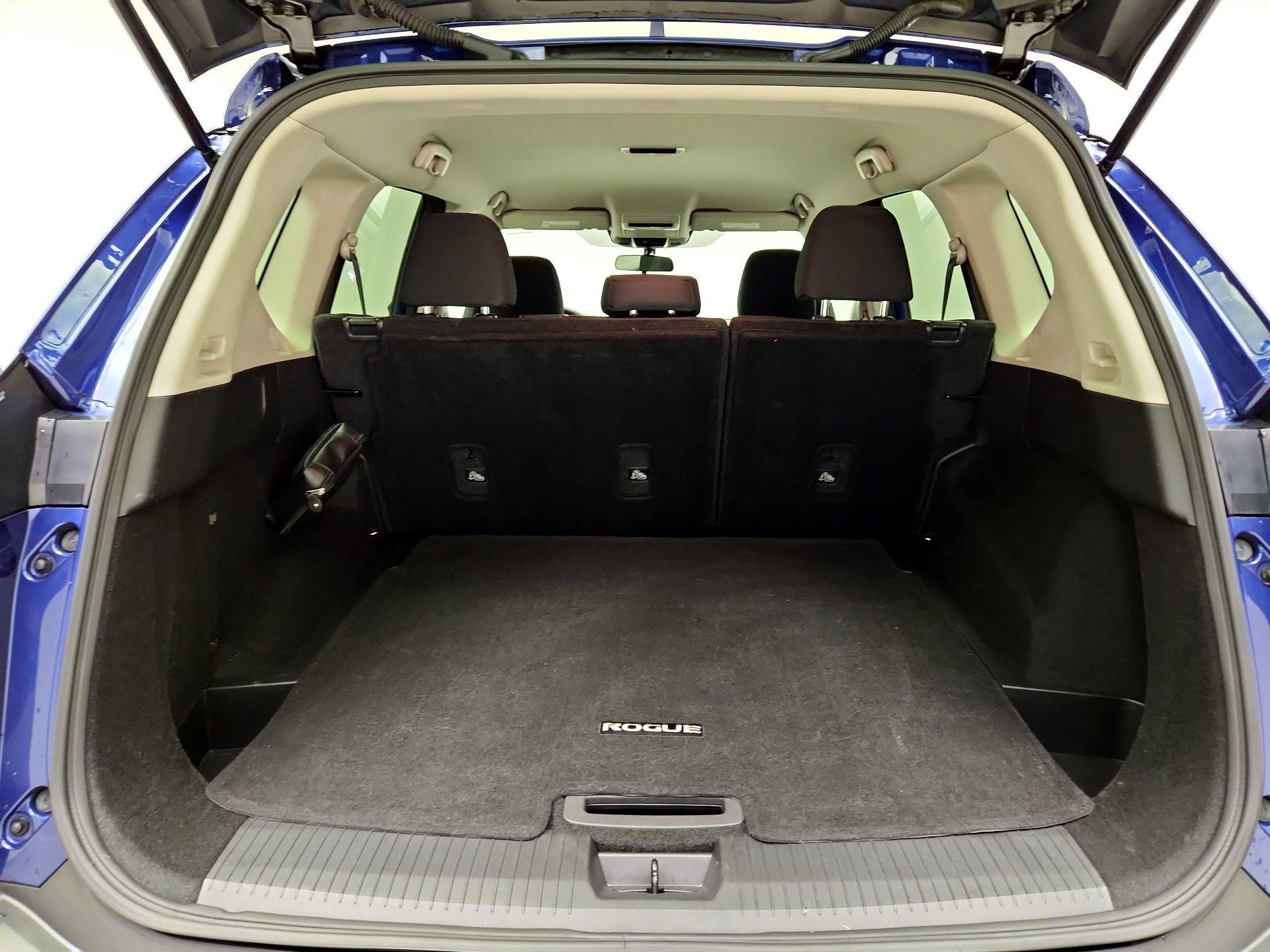 Thumbnail: 2023 Nissan Rogue - 20