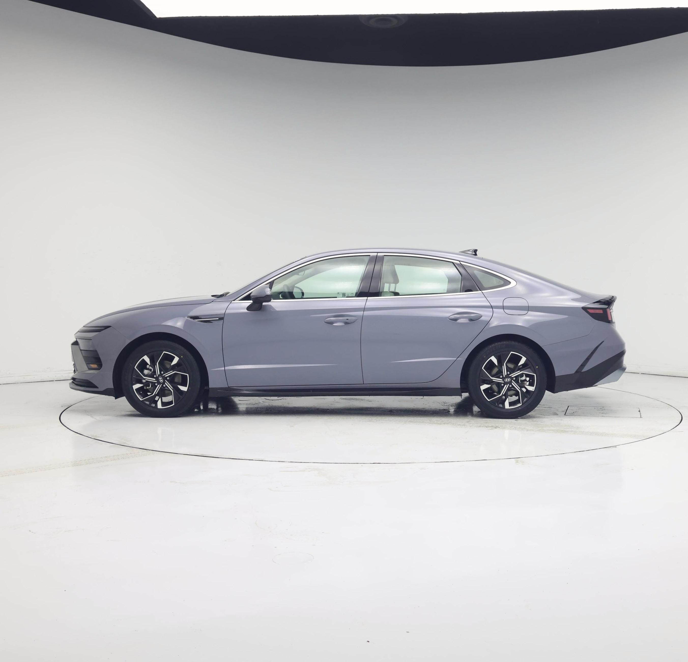 Thumbnail: 2025 Hyundai Sonata - 3