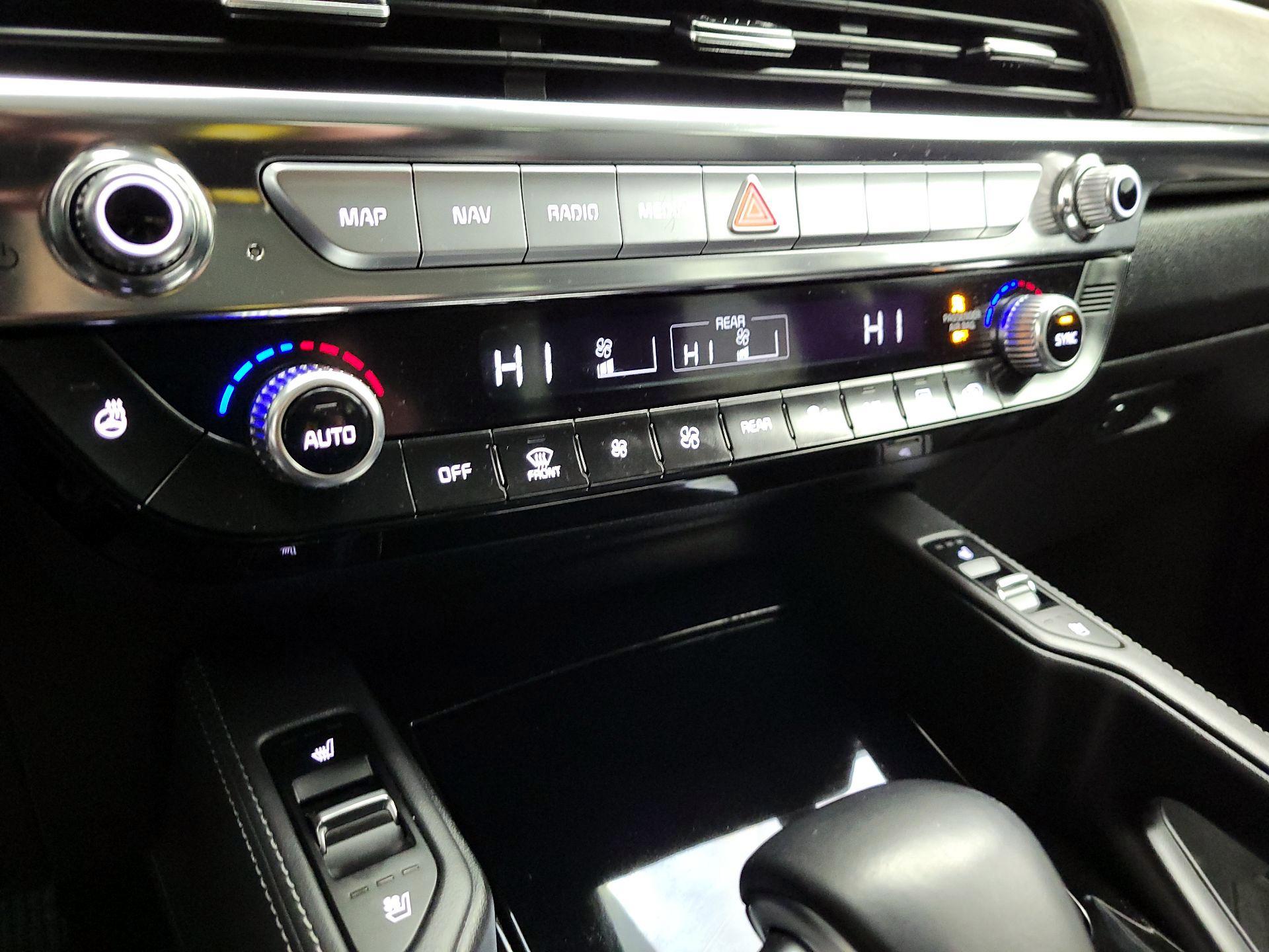 Thumbnail: 2022 Kia Telluride - 14