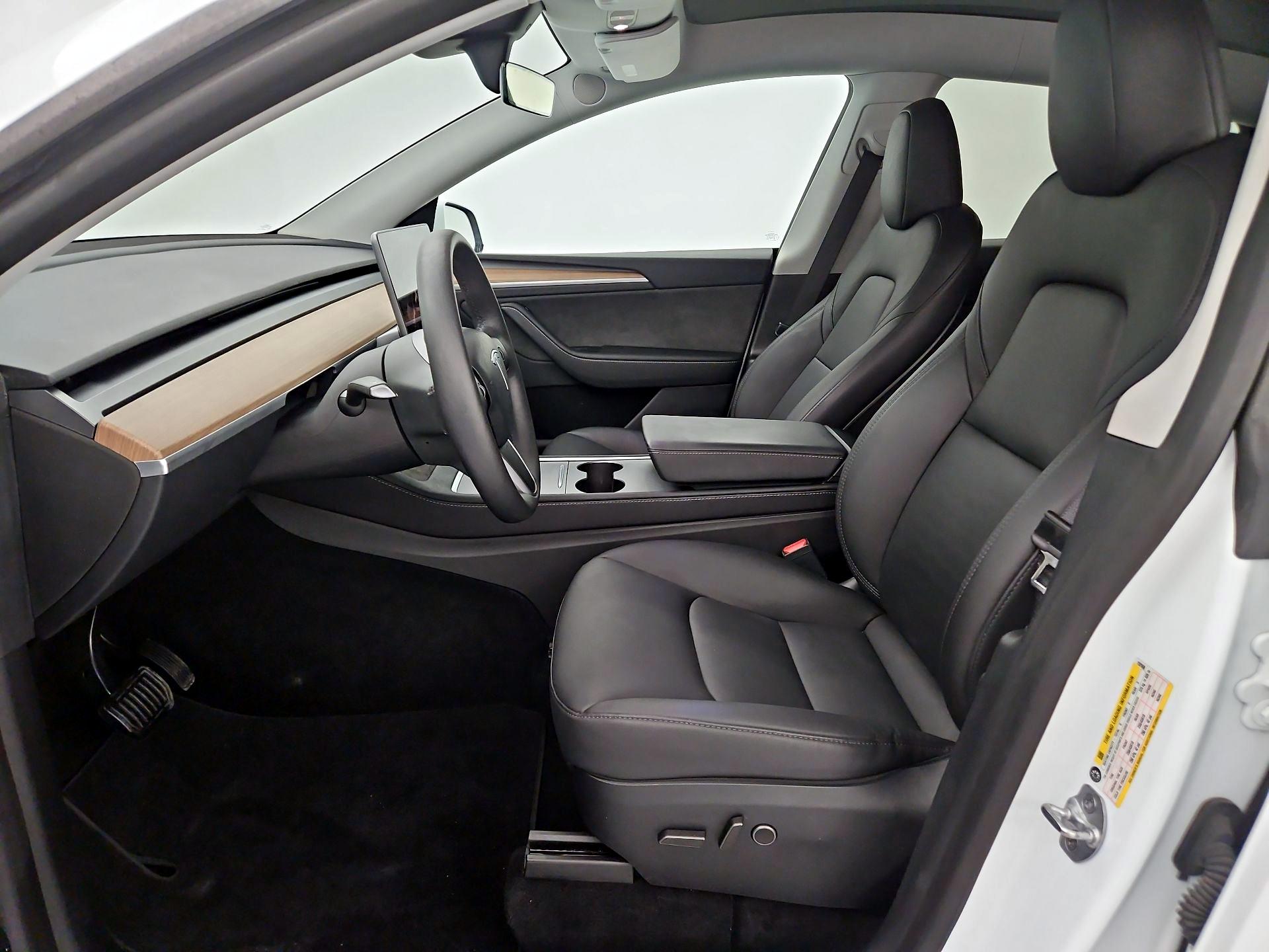 Thumbnail: 2024 Tesla Model Y - 11