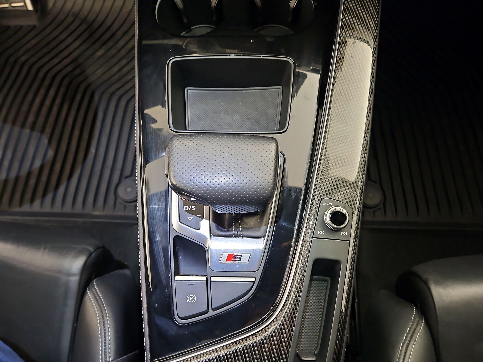 Thumbnail: 2021 Audi S4 - 18