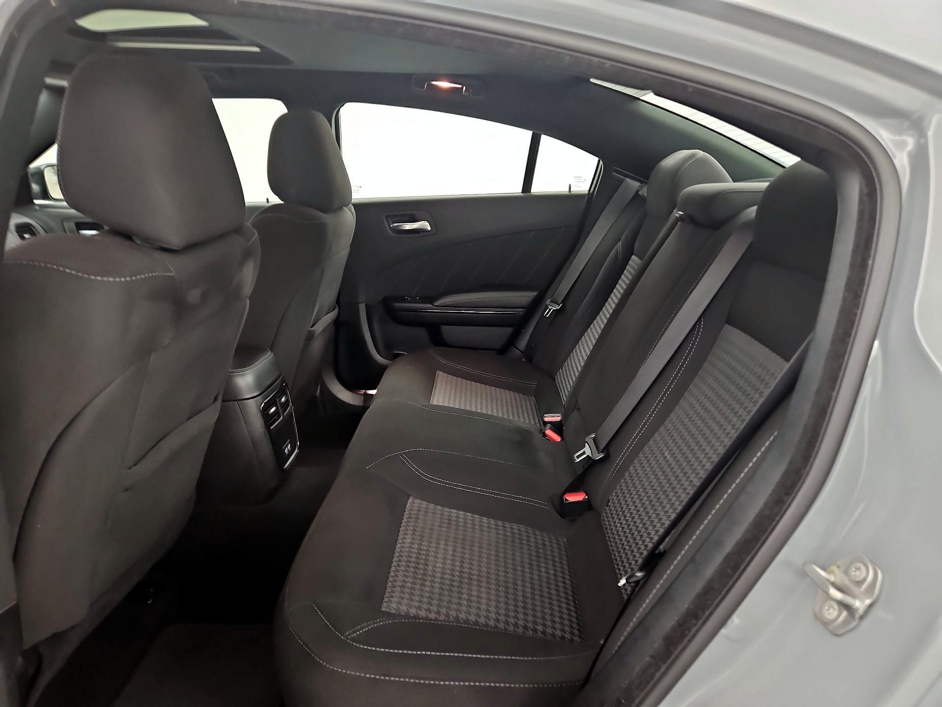 Thumbnail: 2021 Dodge Charger - 20